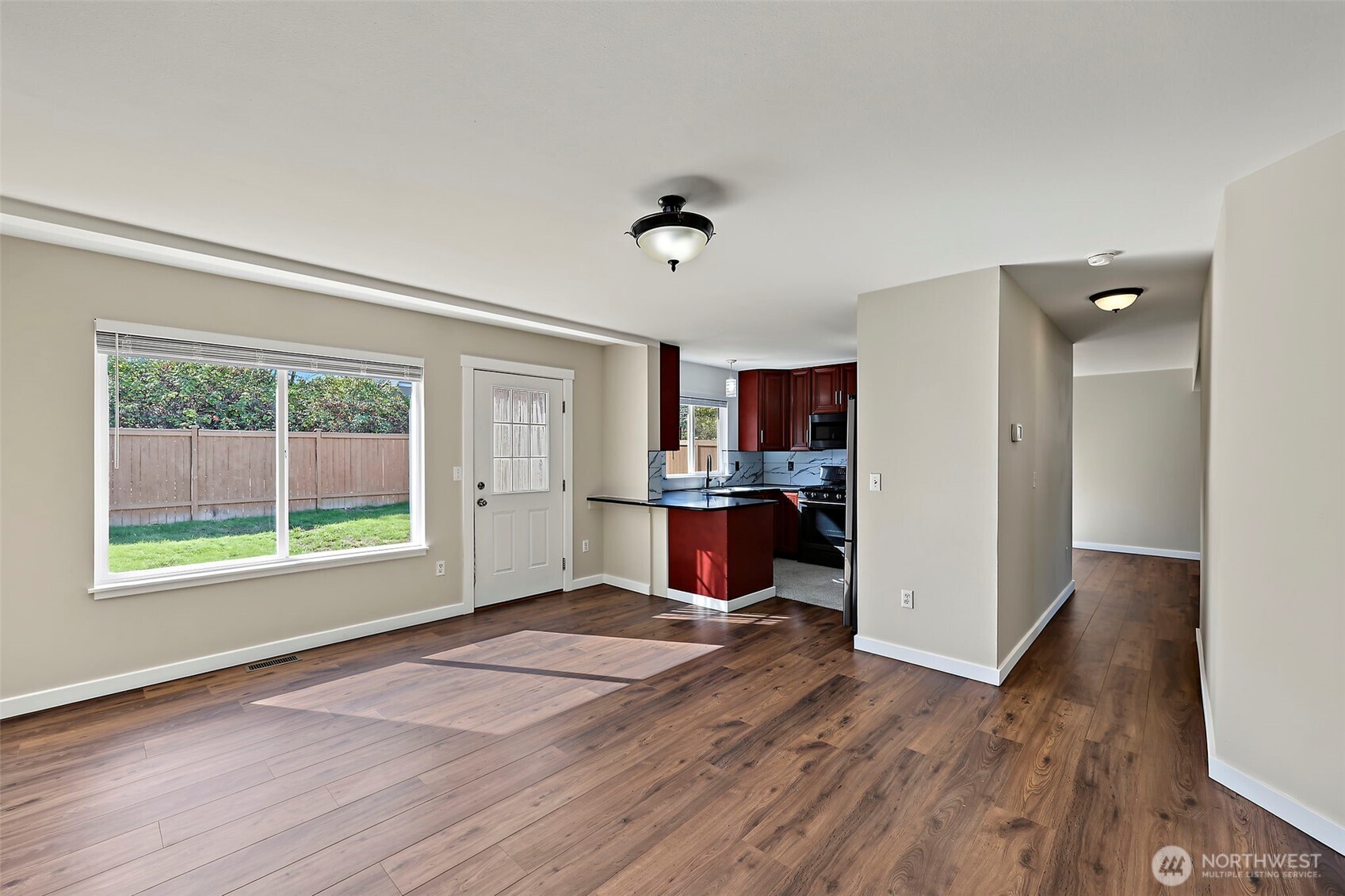 5137 S 303rd Place Property Photo 13