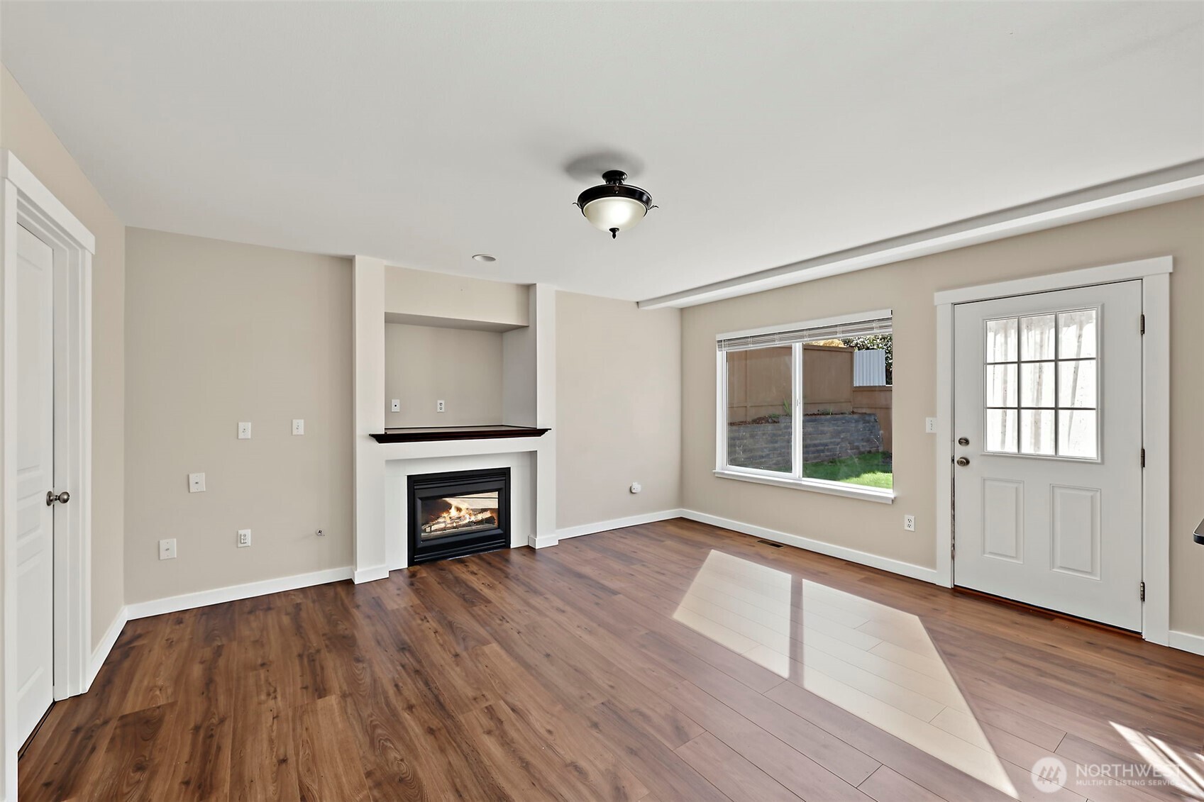 5137 S 303rd Place Property Photo 14