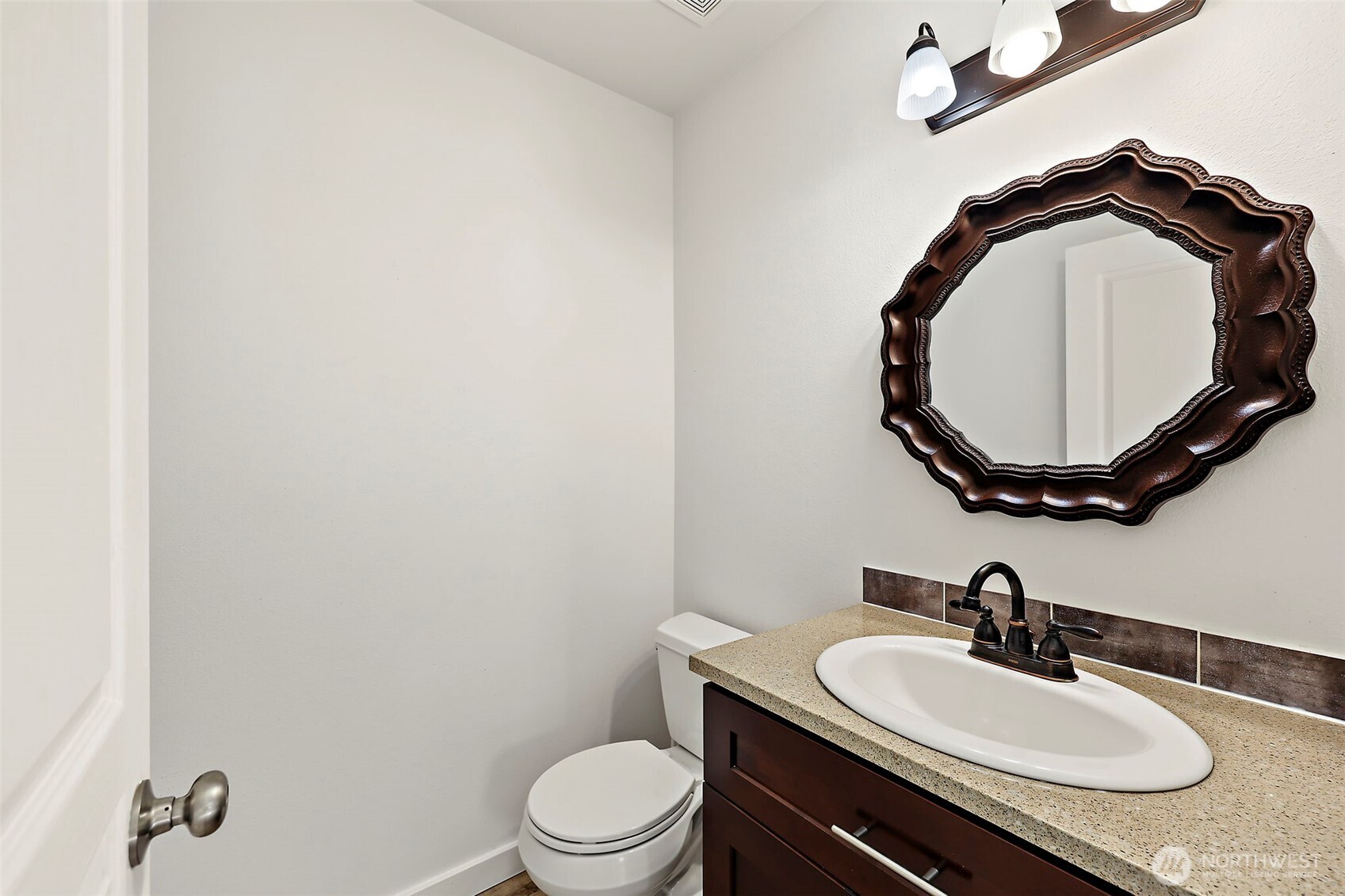 5137 S 303rd Place Property Photo 16