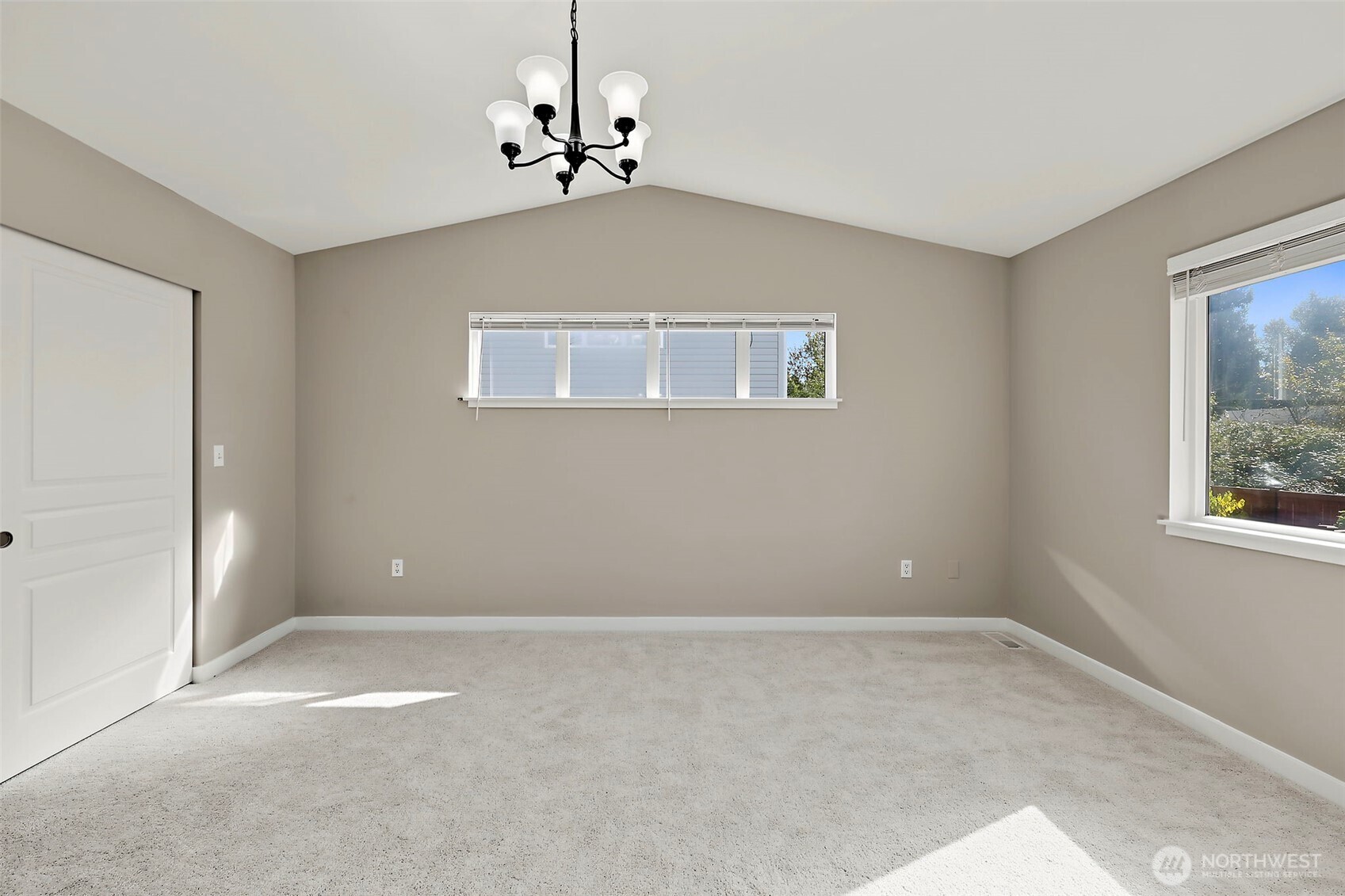 5137 S 303rd Place Property Photo 20