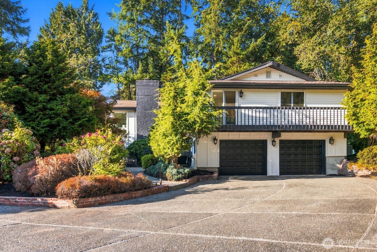 7011 165th Place Property Photo 1