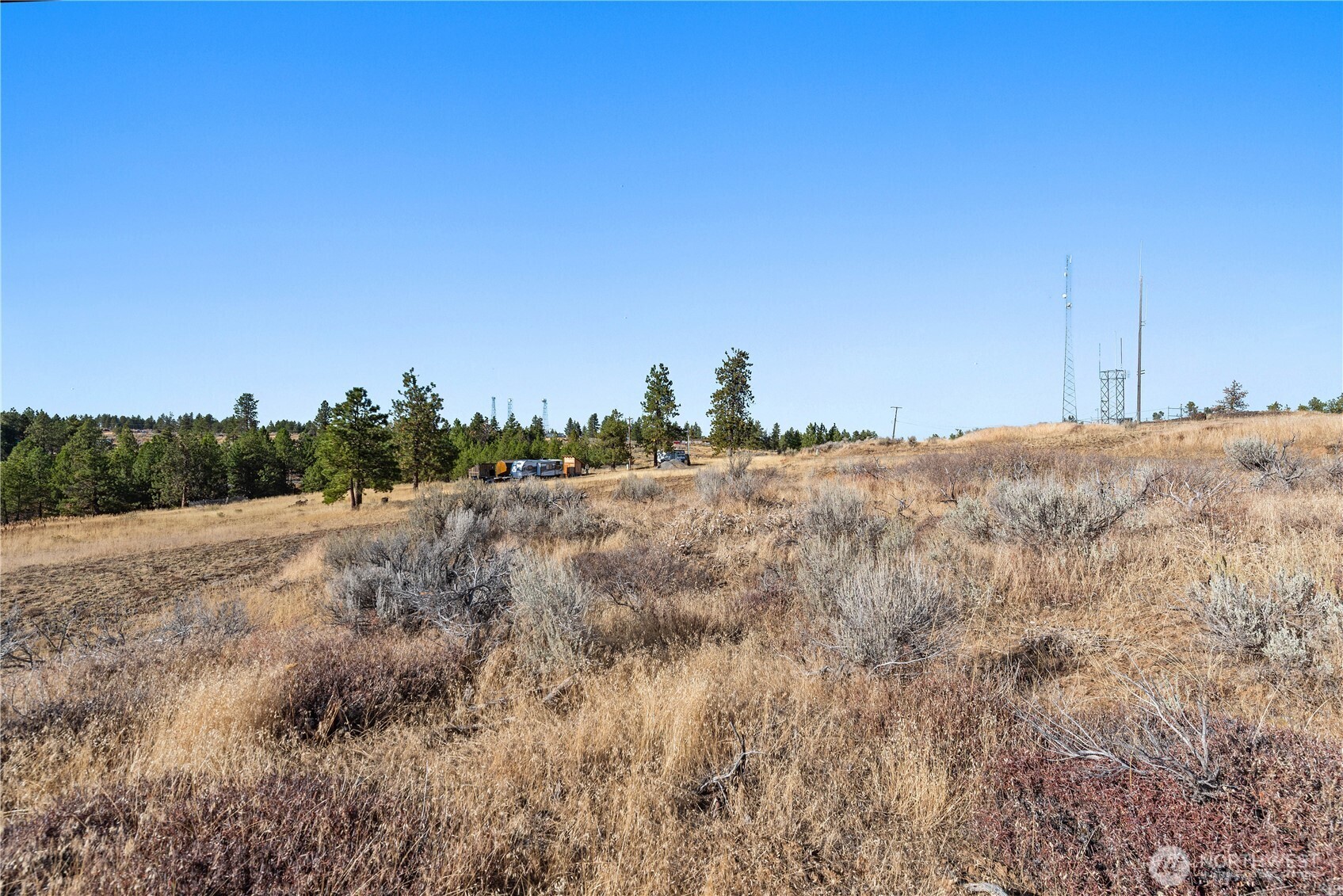 303 Sunset Way Property Photo 17
