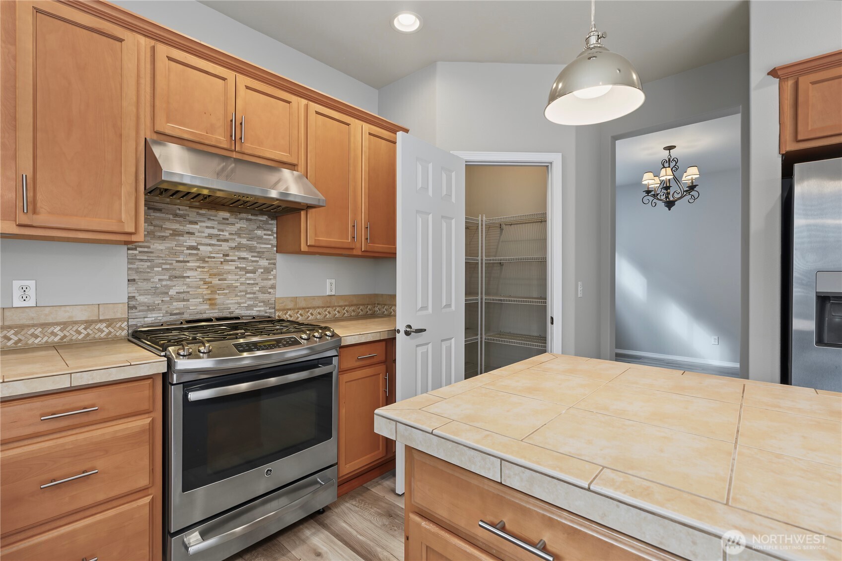 18009 36th Avenue Property Photo 11