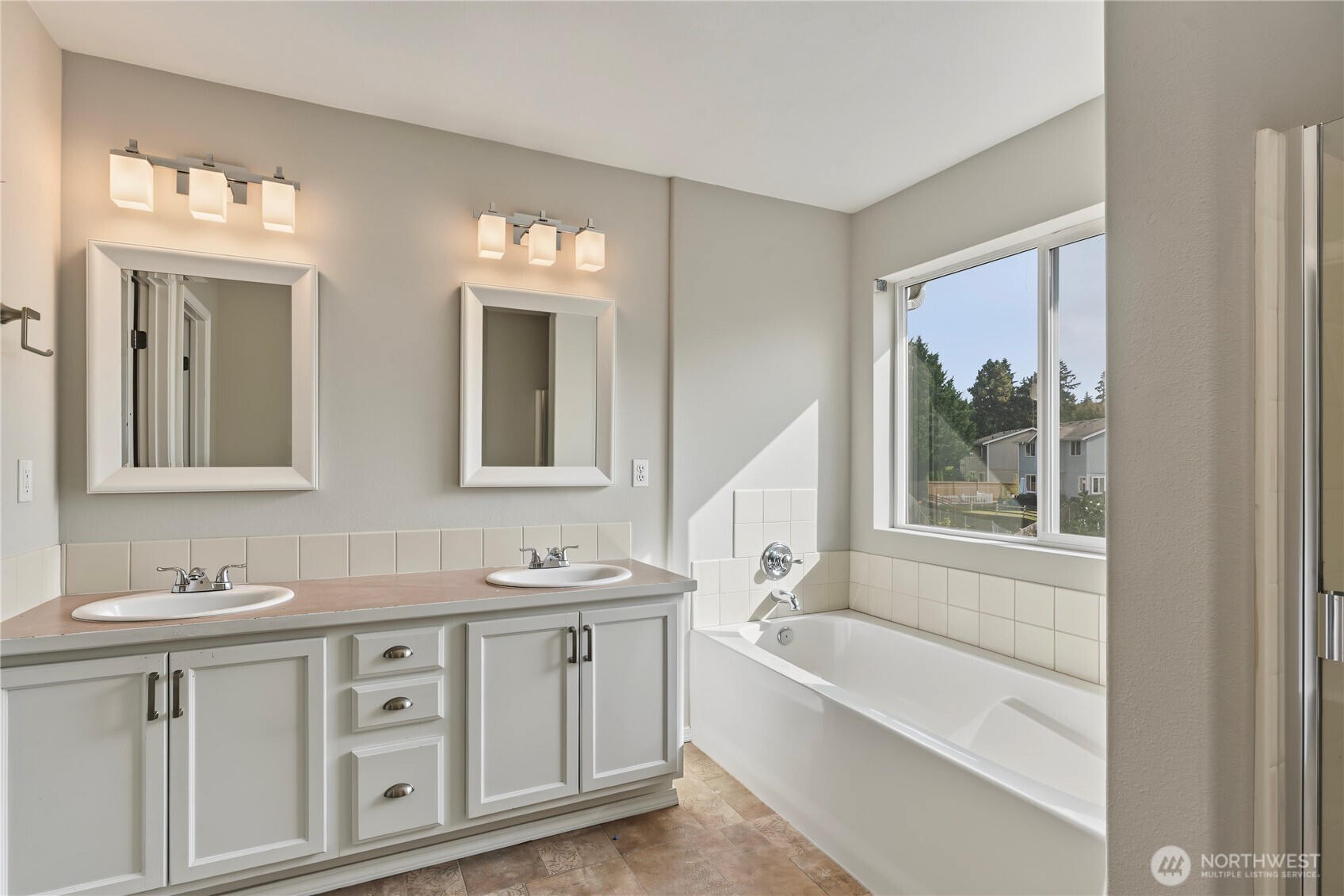18009 36th Avenue Property Photo 22