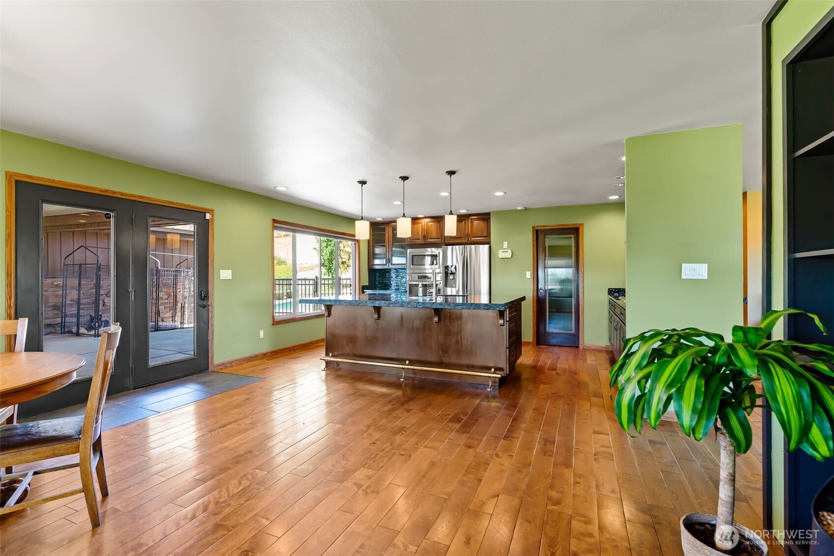 3672 N Wenas Road Property Photo 20