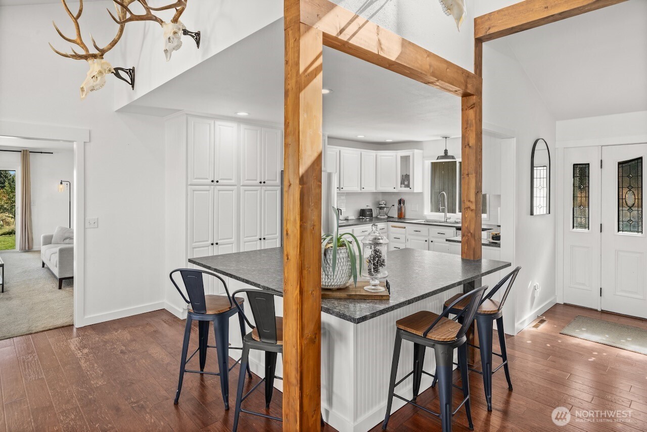 5871 Cove Road Property Photo 10