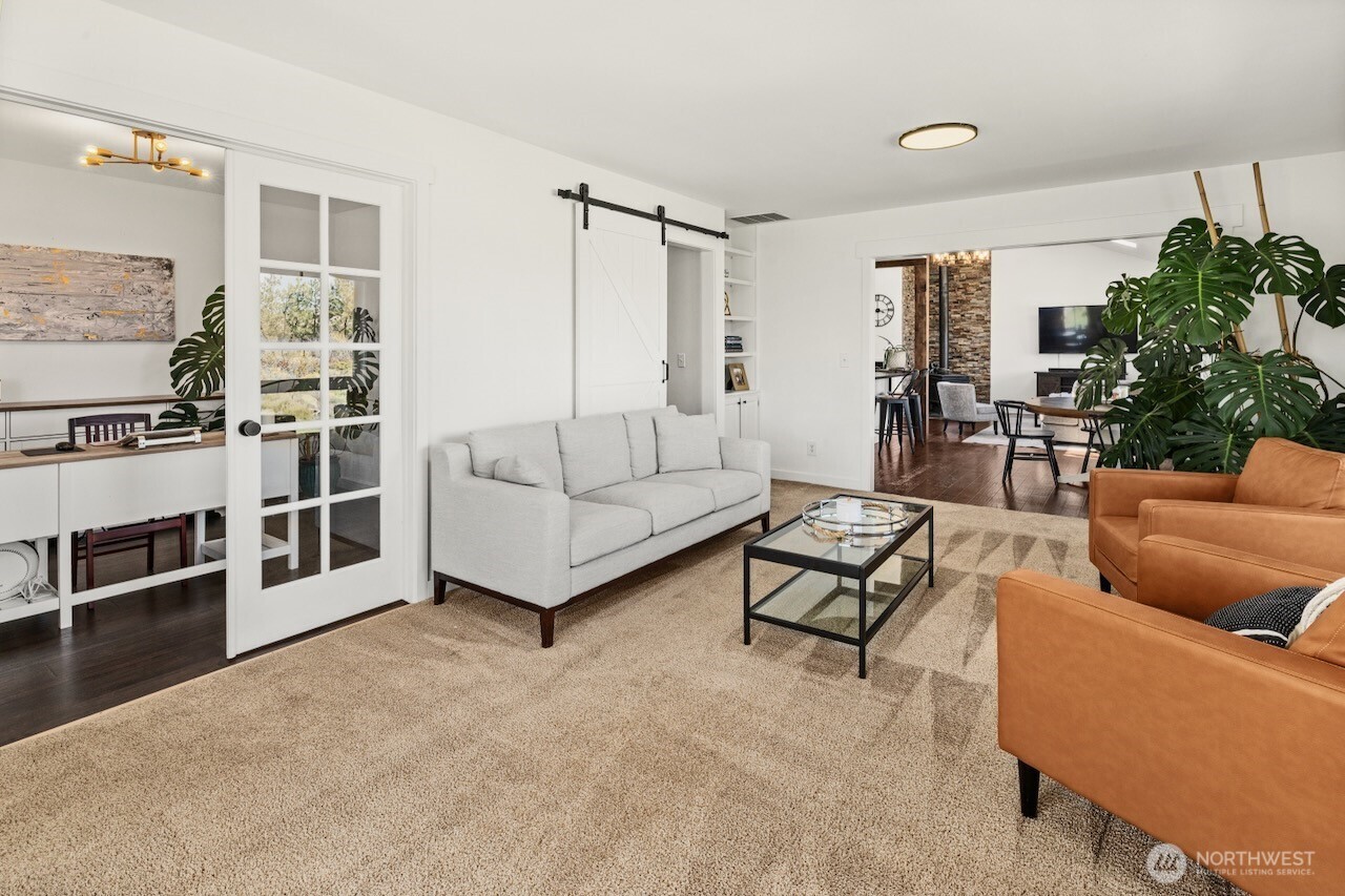 5871 Cove Road Property Photo 18
