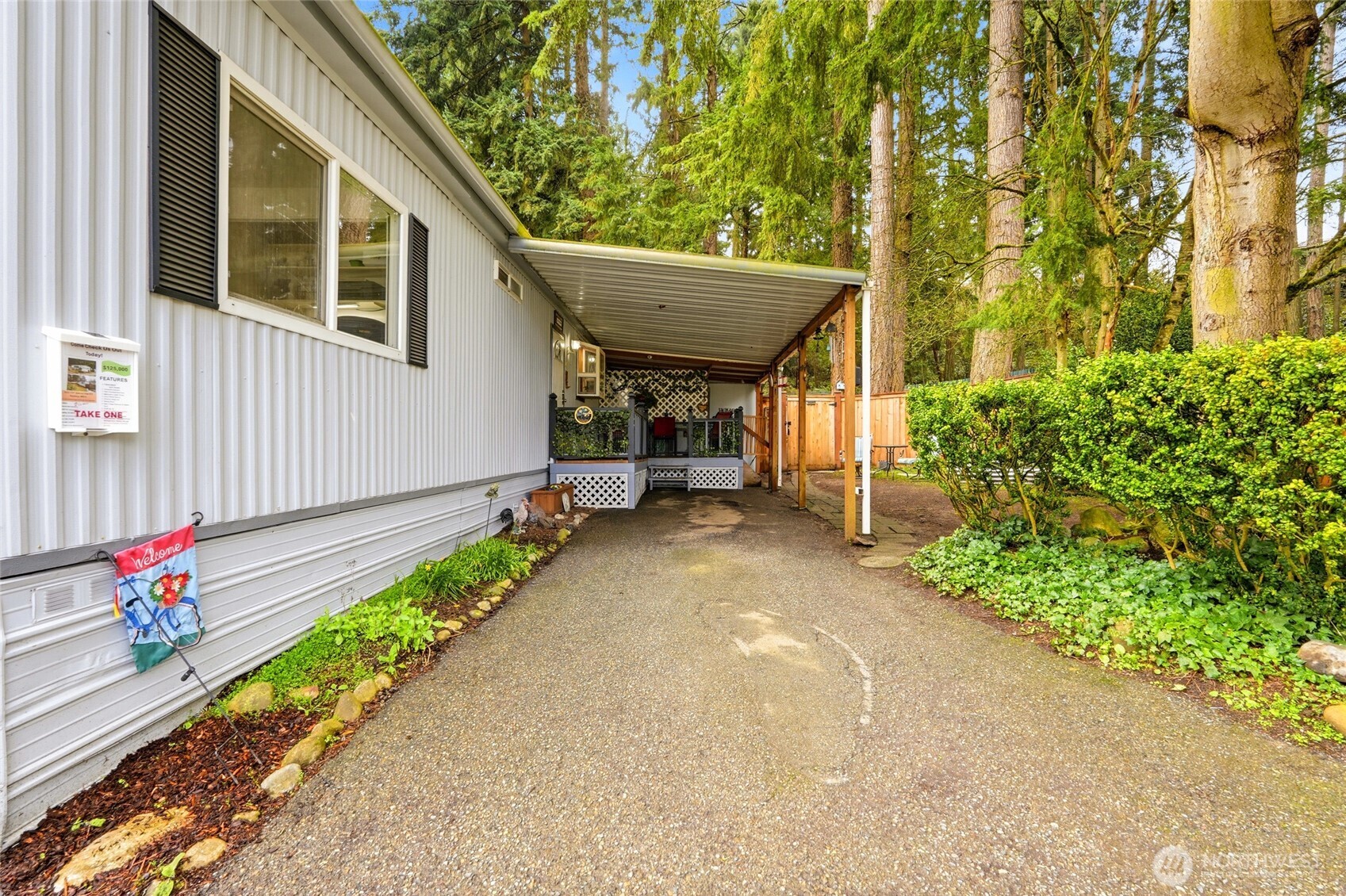 12727 112th Avenue 13 Property Photo 4