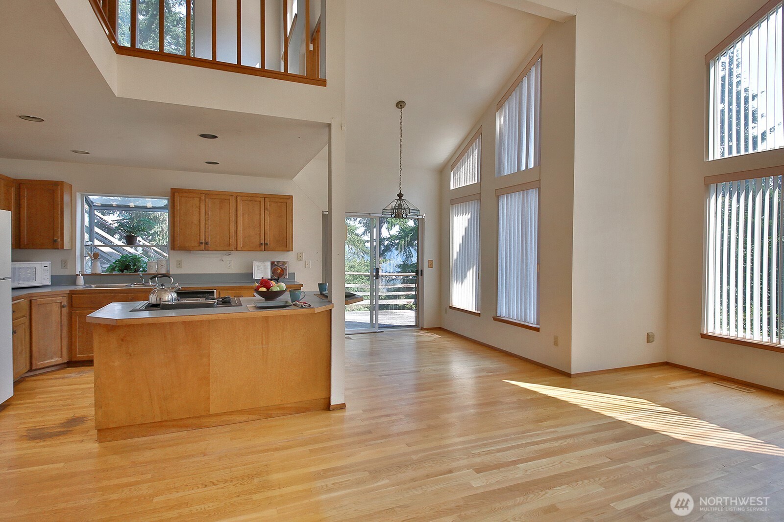 8057 Island Court Property Photo 6