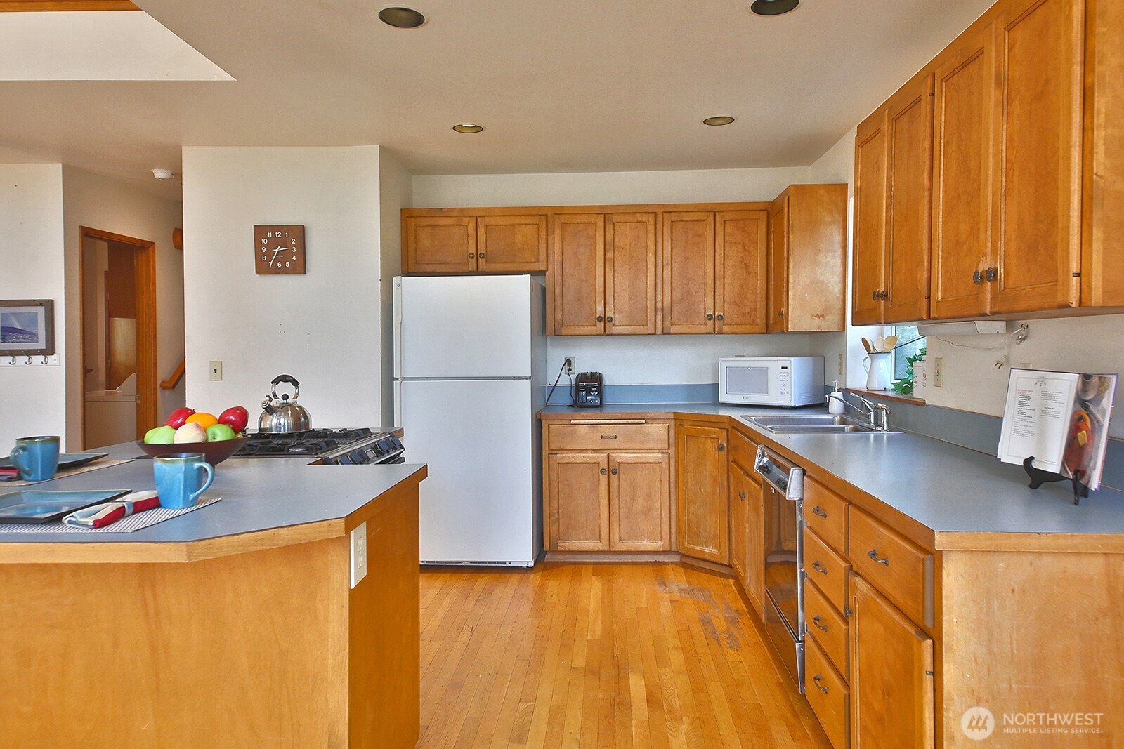 8057 Island Court Property Photo 8