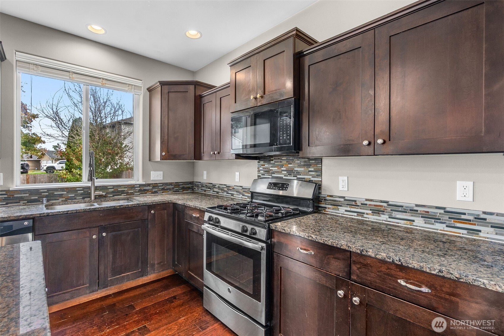 14720 91st Avenue Property Photo 9