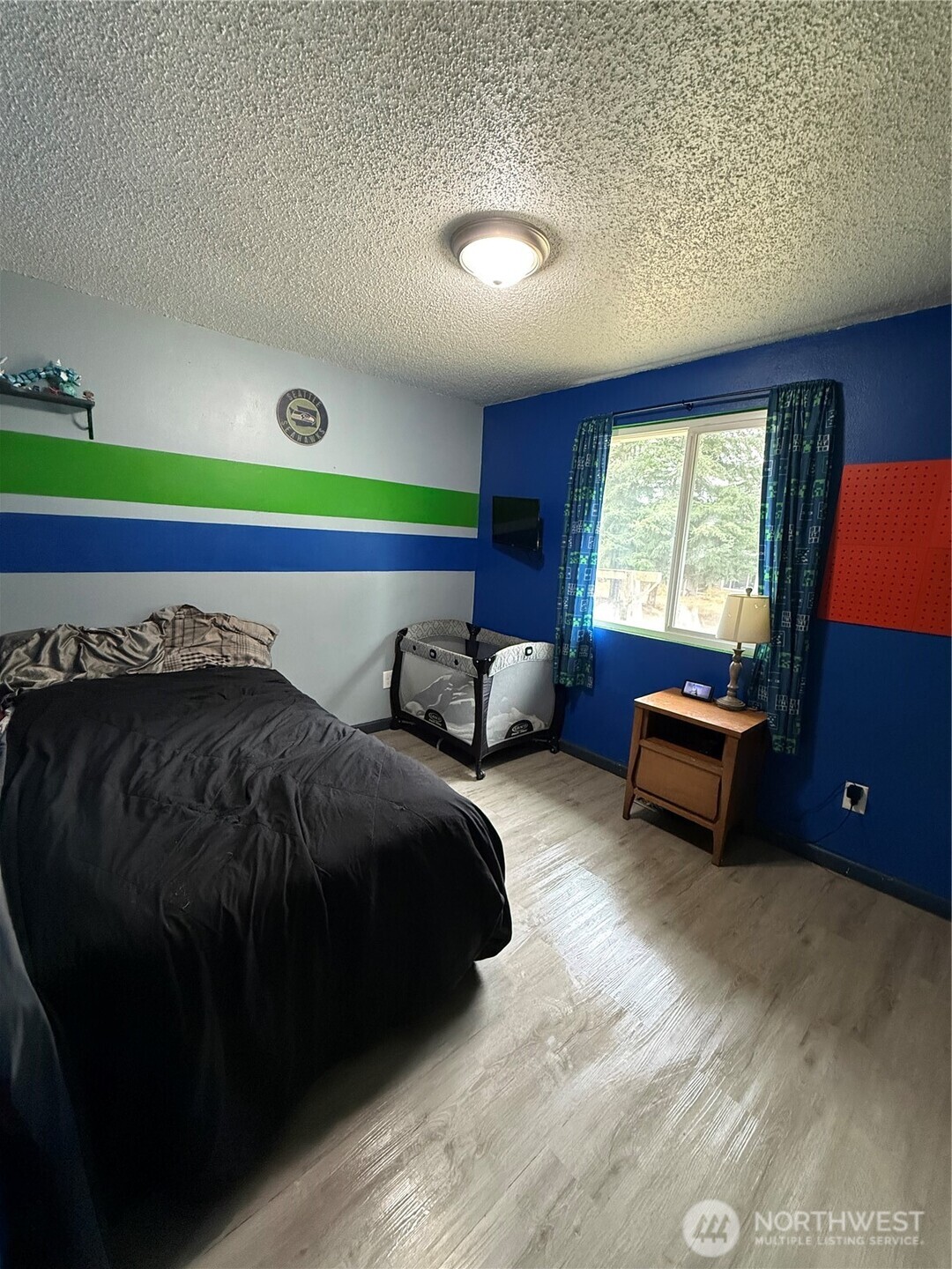 8910 Ne Quinault Loop Property Photo 9