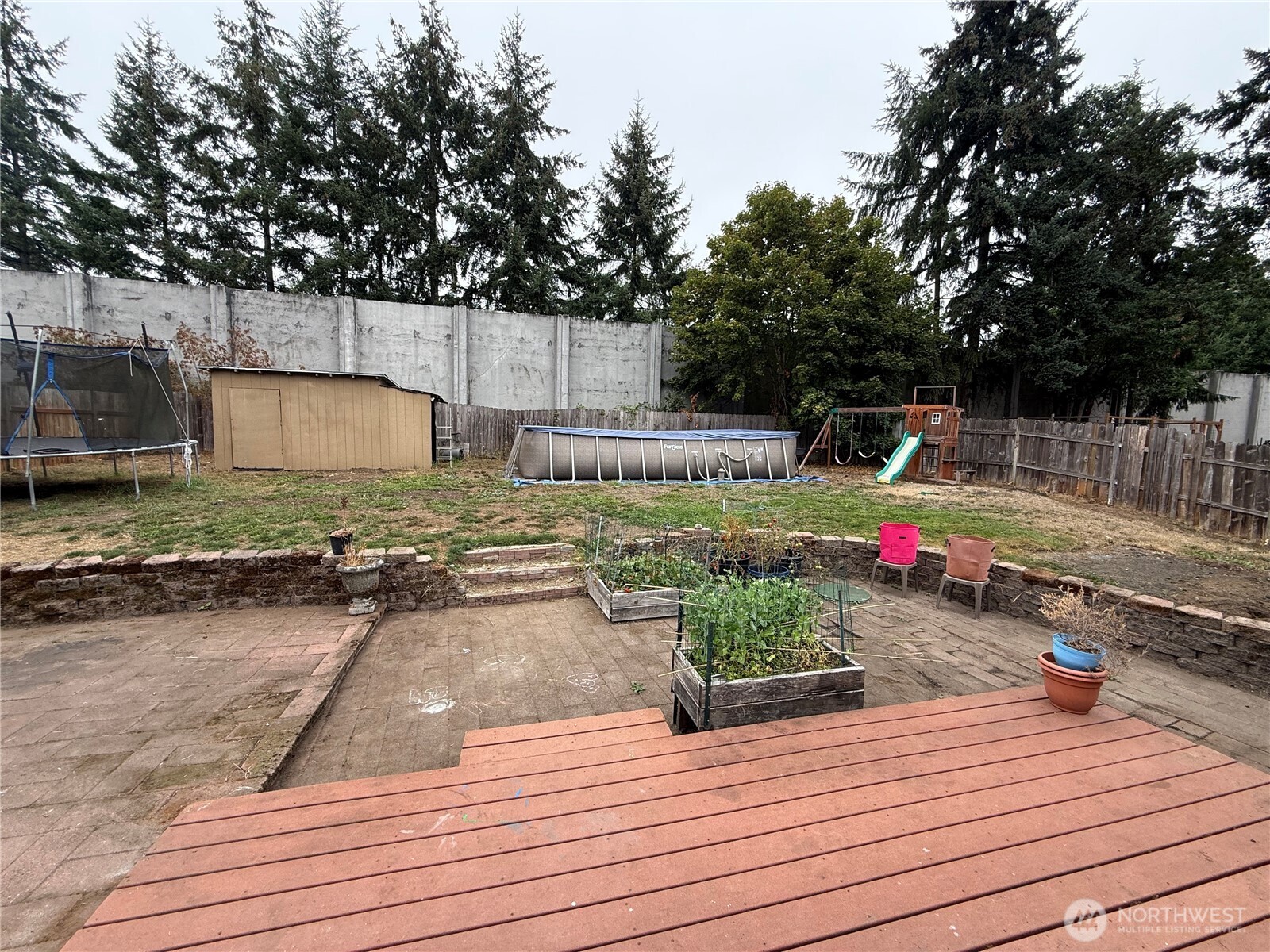 8910 Ne Quinault Loop Property Photo 11