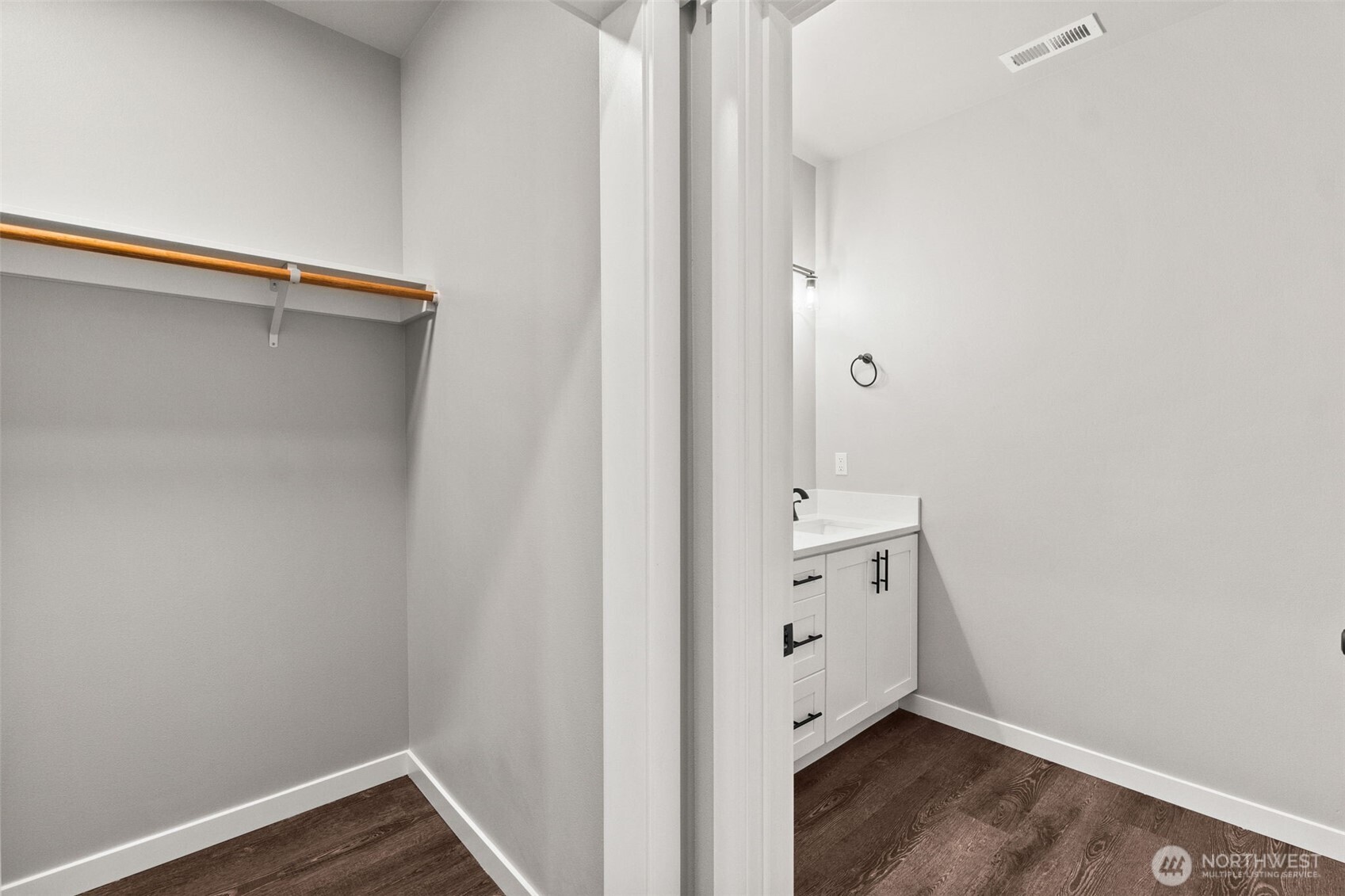 54 Sickman-ford Road Property Photo 20