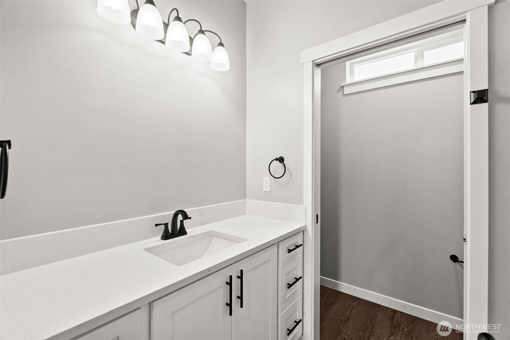 54 Sickman-ford Road Property Photo 25