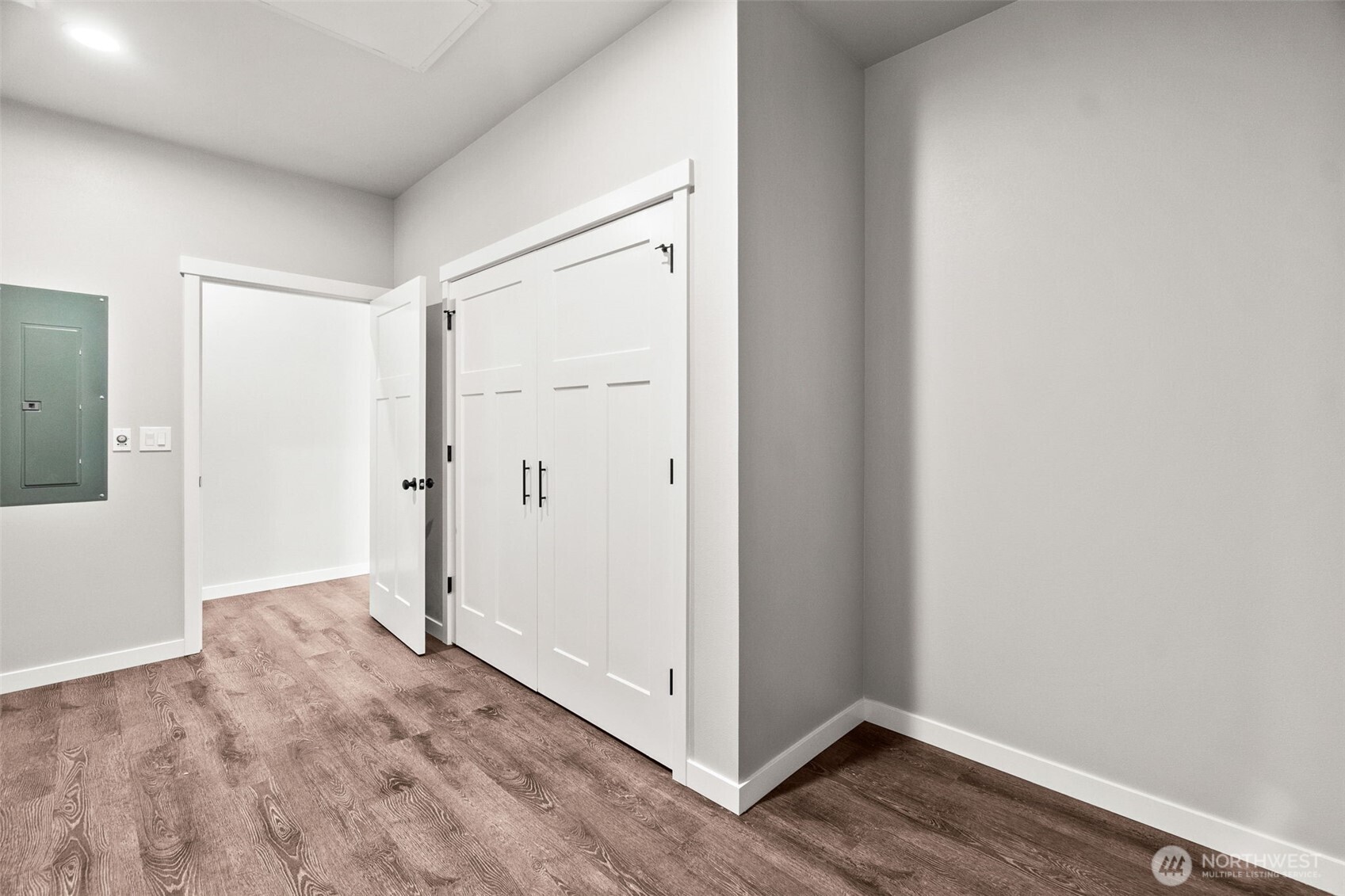54 Sickman-ford Road Property Photo 29