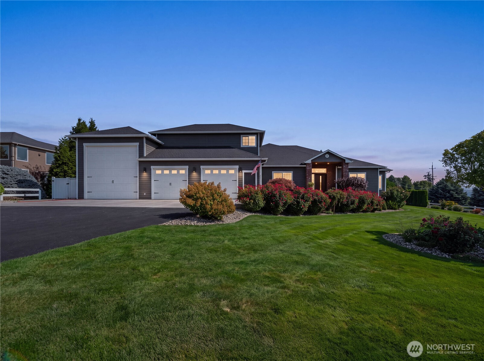 3715 Viewmont Drive Property Photo 1
