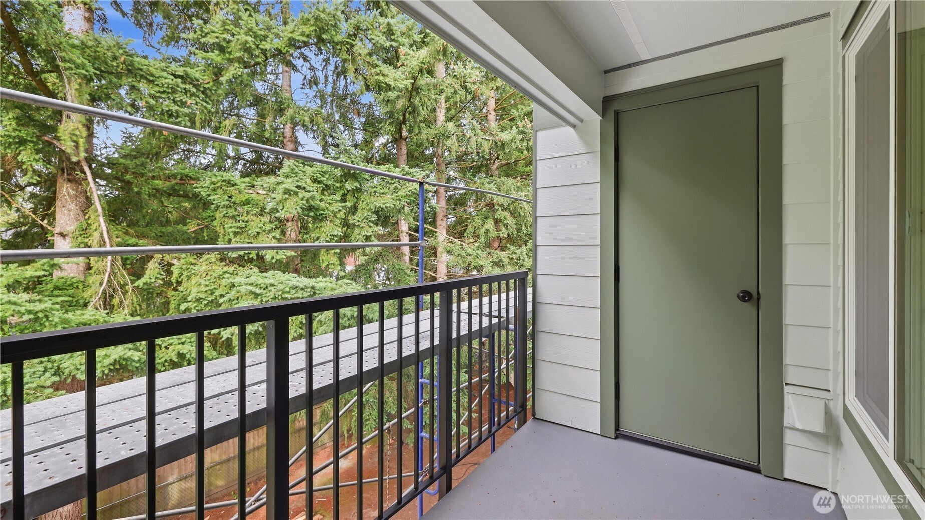 220 Ne Dogwood Street B301 Property Photo 18