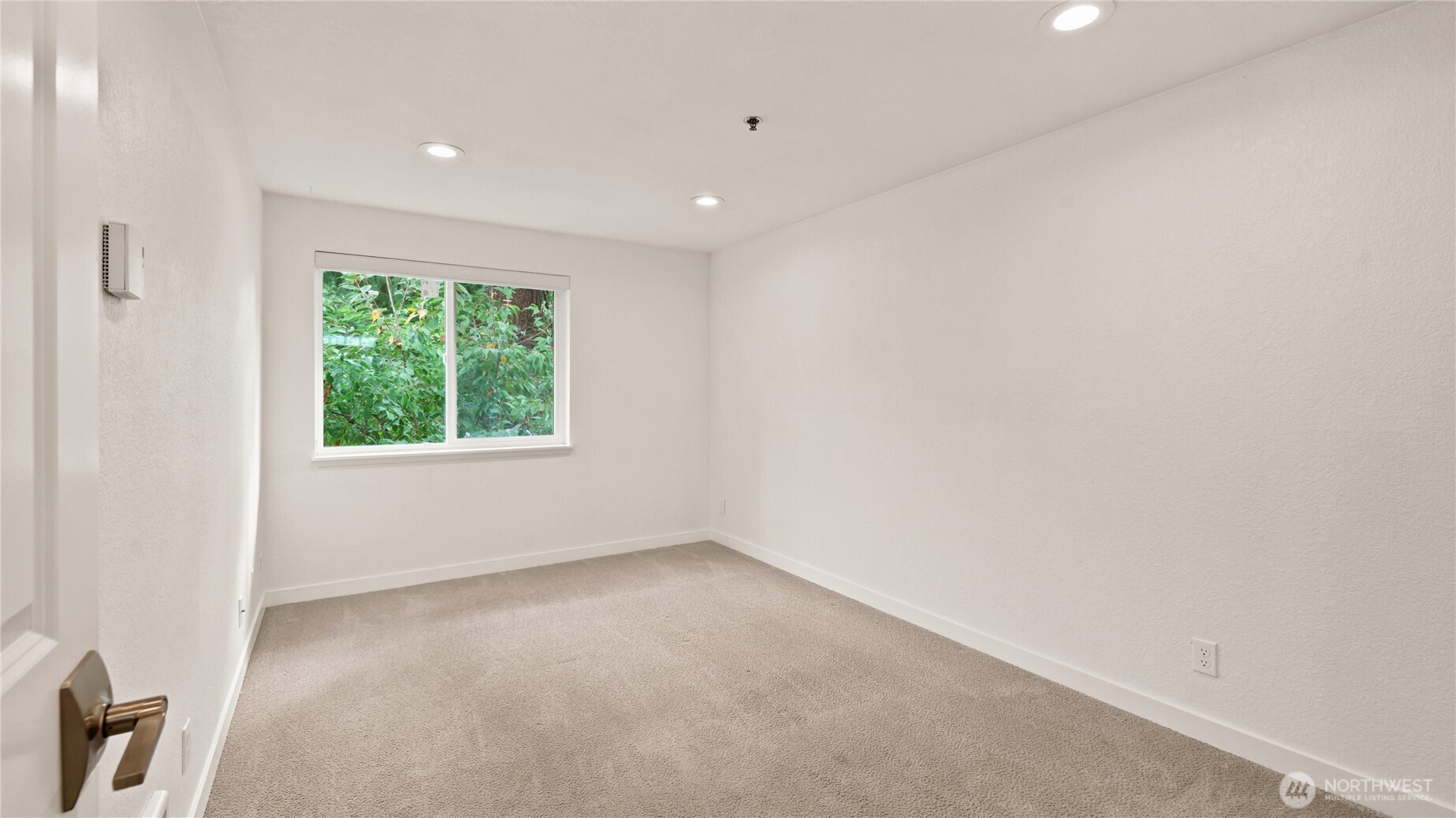 220 Ne Dogwood Street B301 Property Photo 20