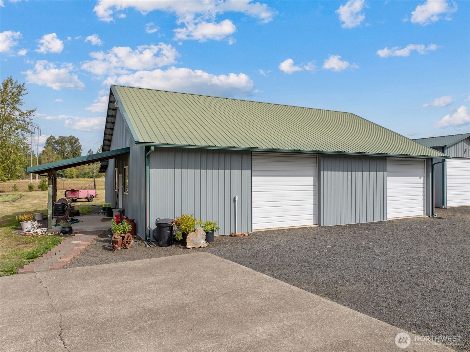 829 Gish Road Property Photo 12