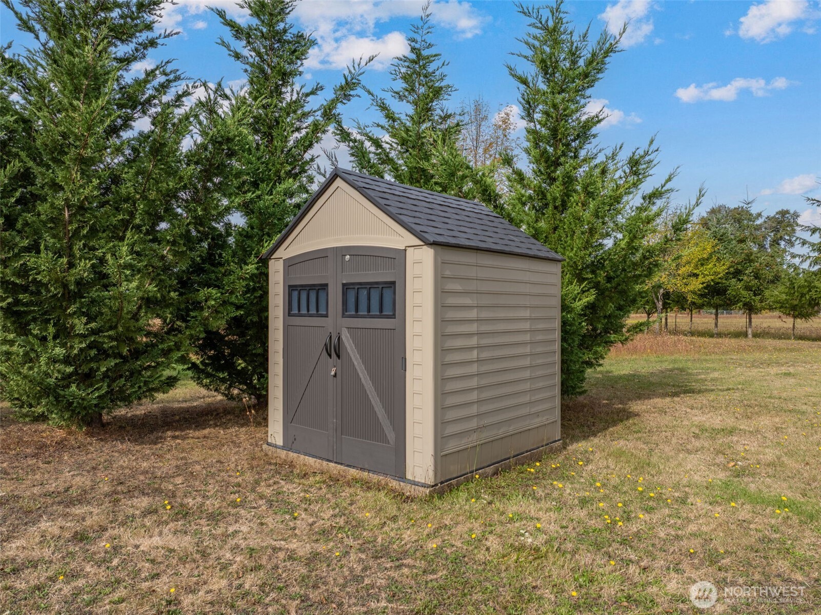 829 Gish Road Property Photo 14