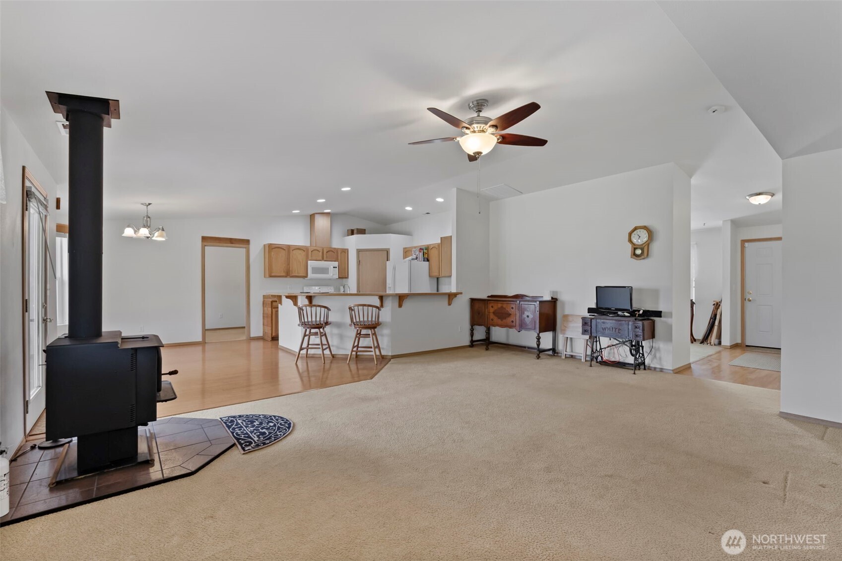 829 Gish Road Property Photo 20