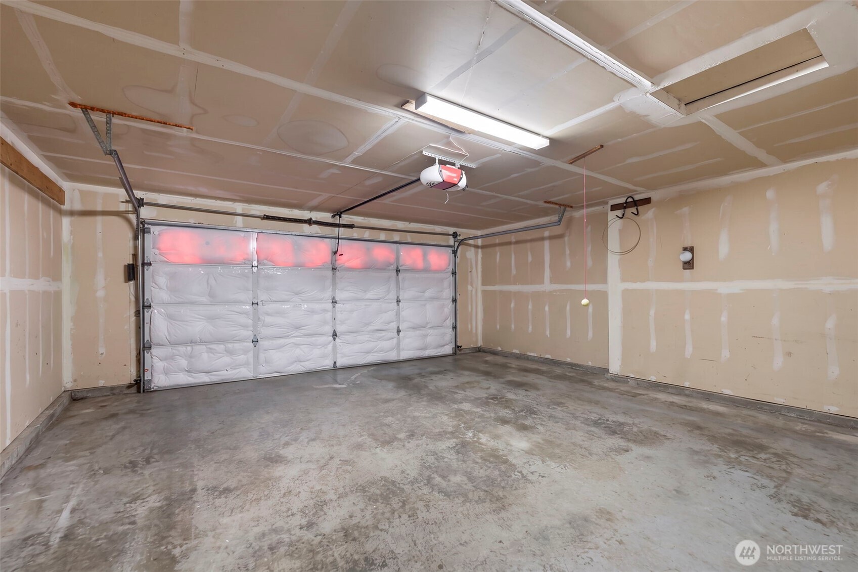 829 Gish Road Property Photo 32
