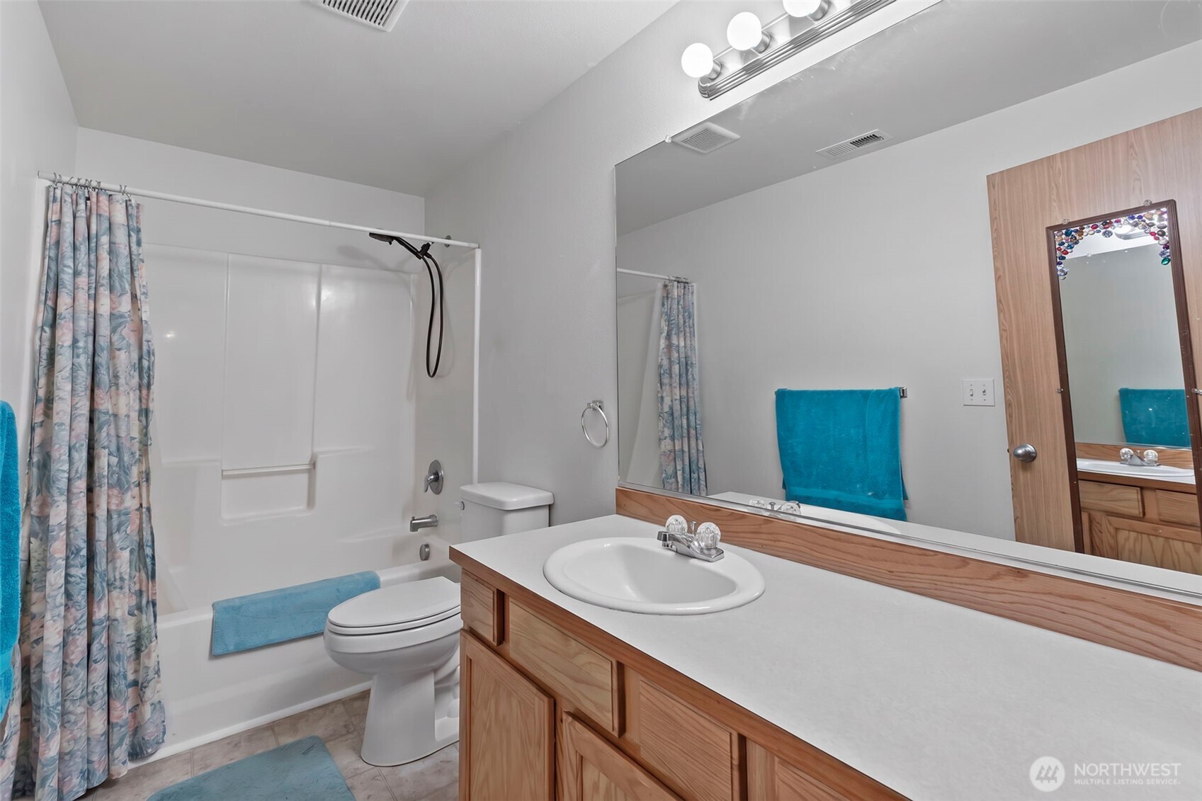 829 Gish Road Property Photo 36