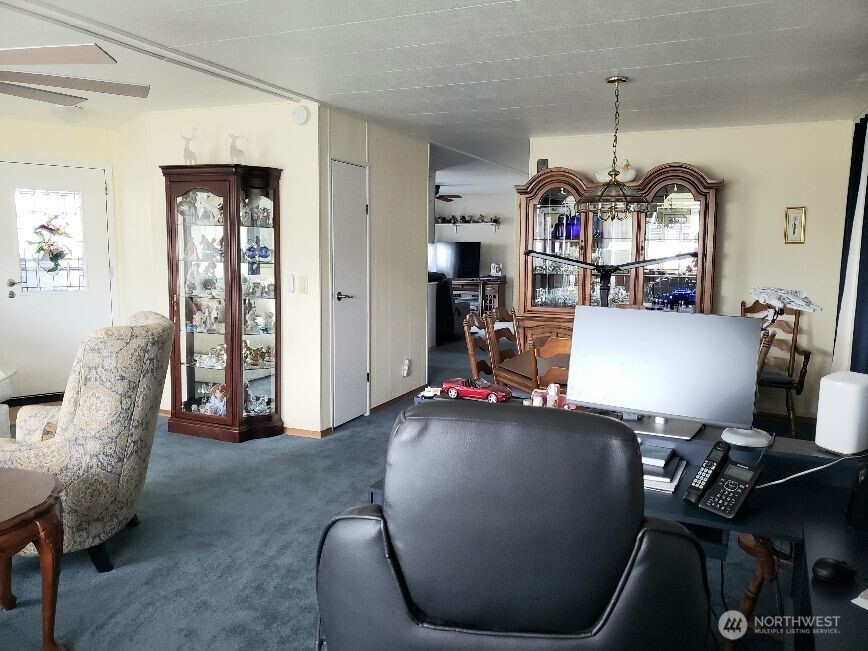 1181 Spruce Drive Property Photo 8