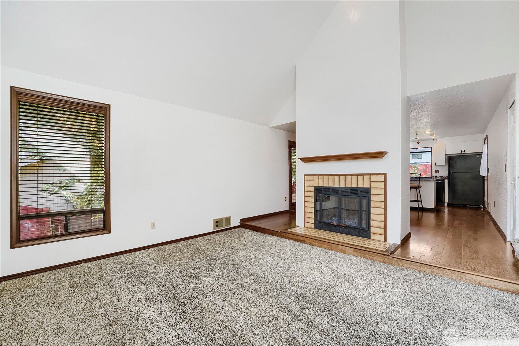 11912 Se 211th Place Property Photo 8