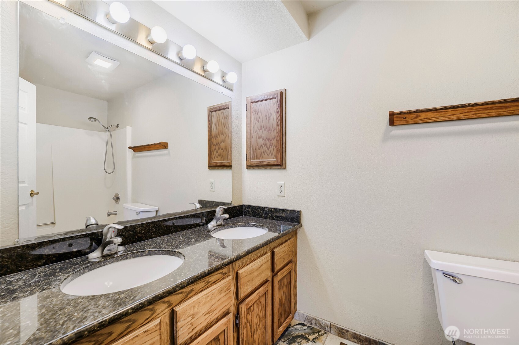 11912 Se 211th Place Property Photo 19