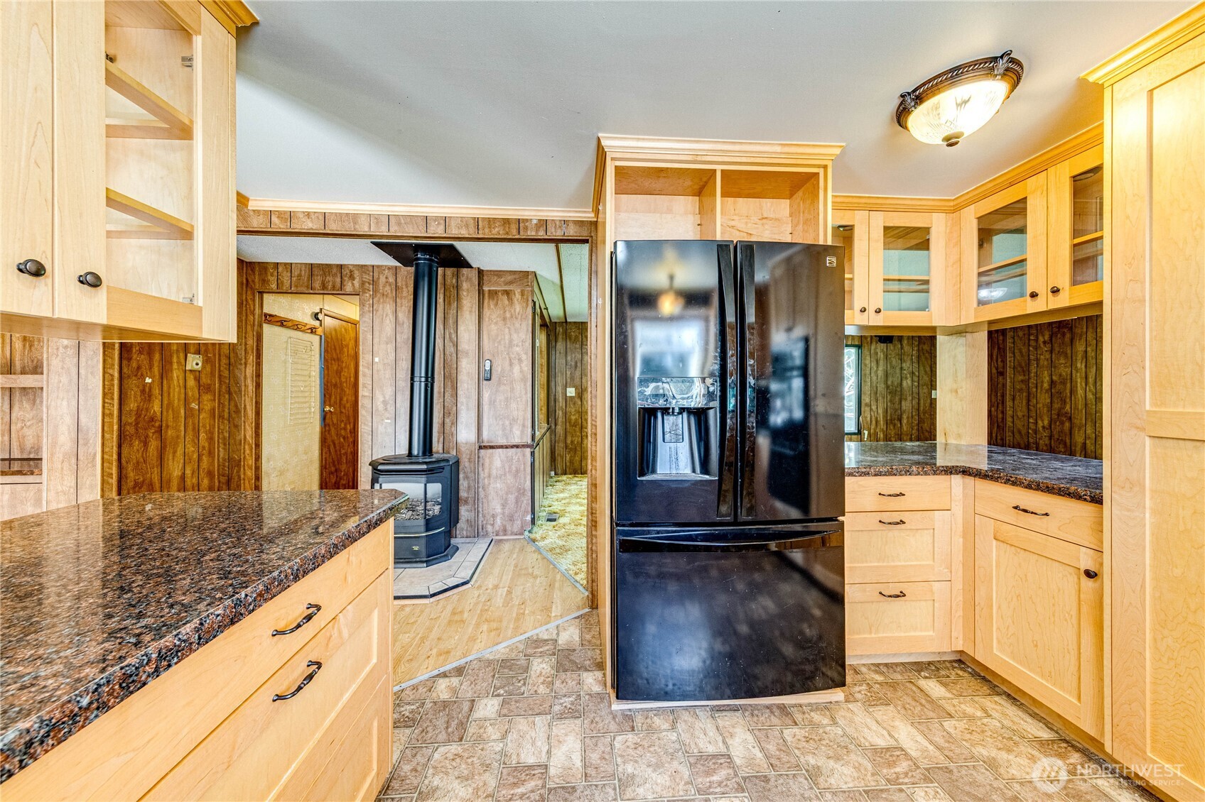 106 S Jensen Road Property Photo 14