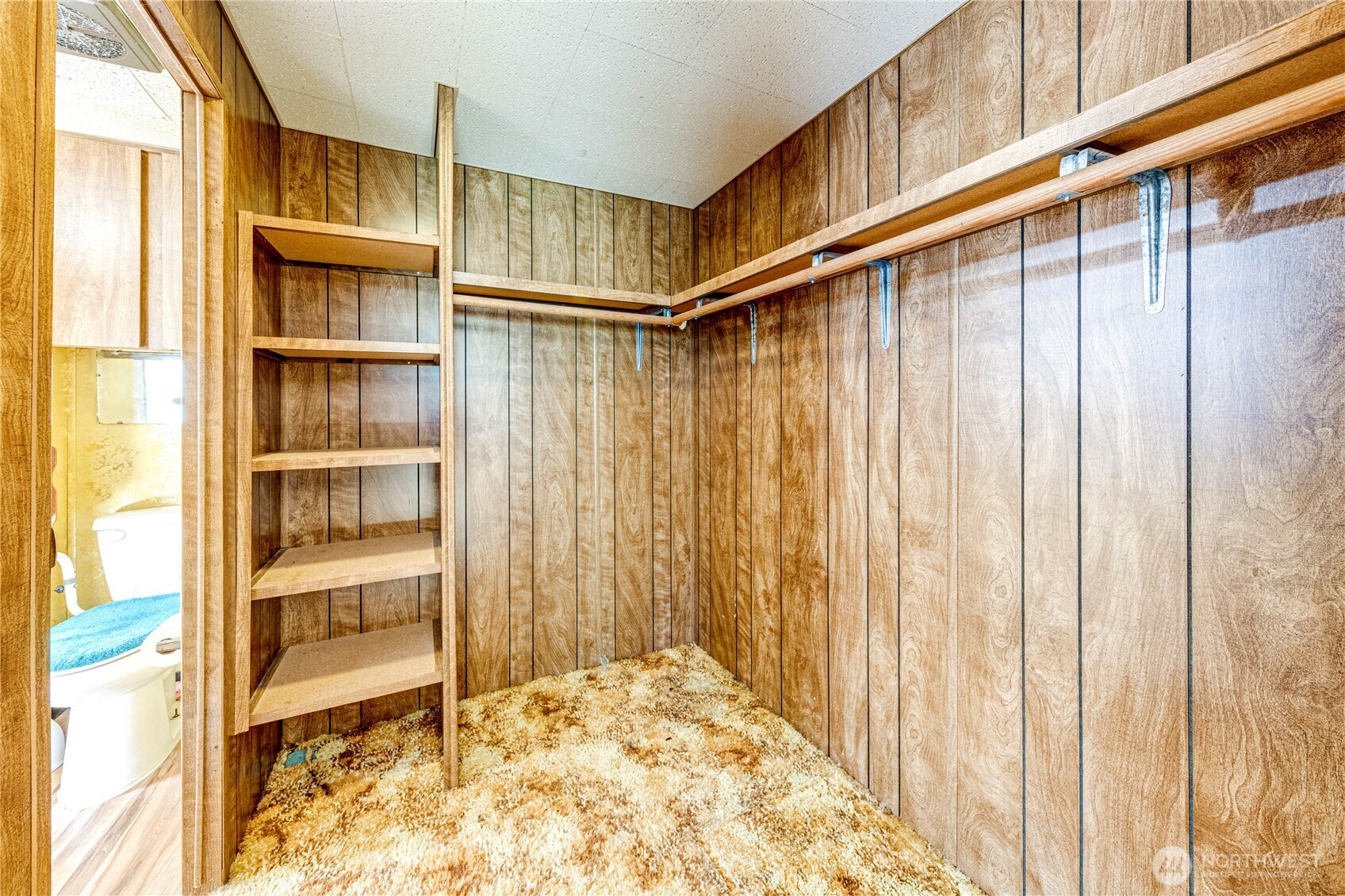 106 S Jensen Road Property Photo 21