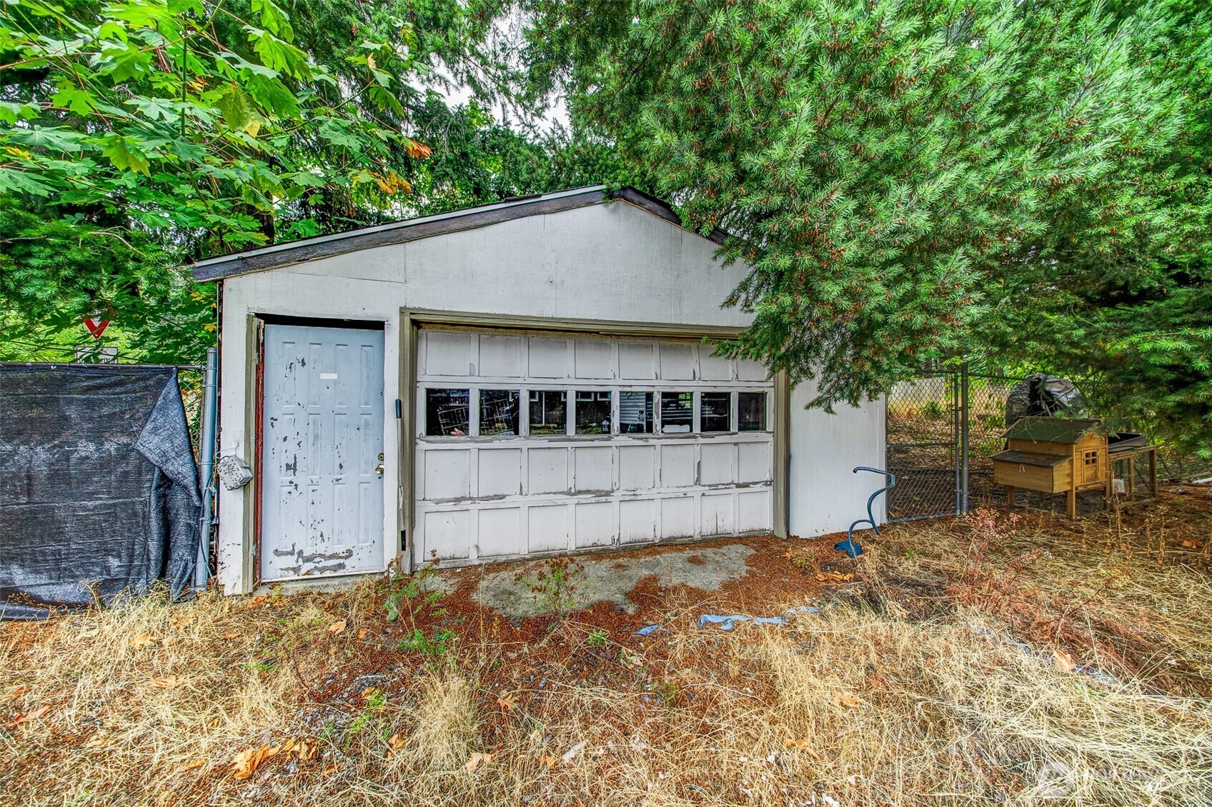 207 Seattle Street Property Photo 7