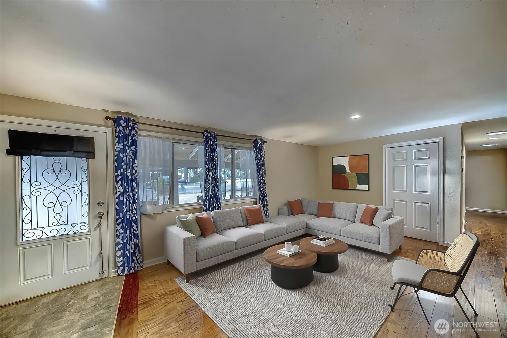 207 Seattle Street Property Photo 17