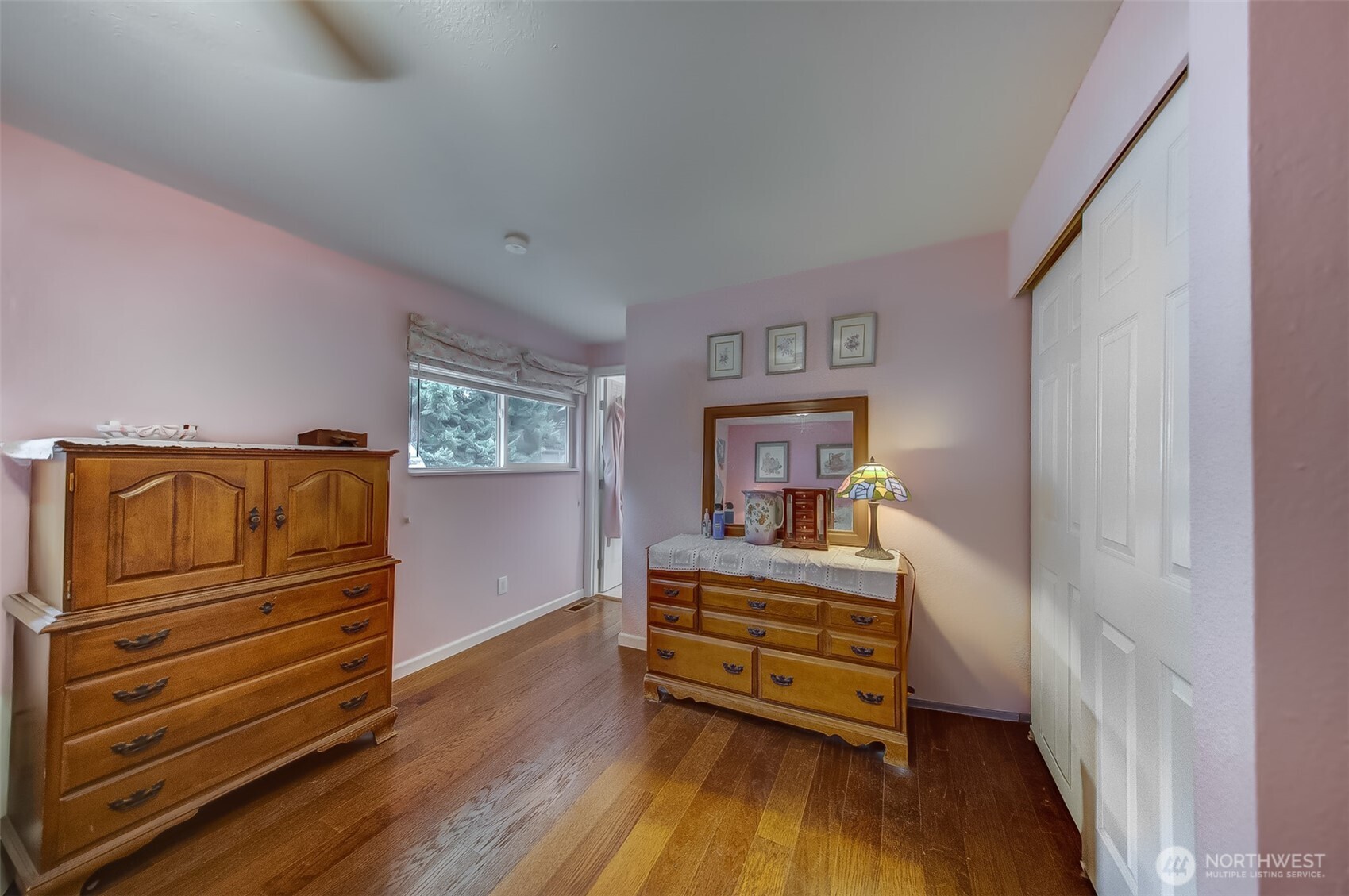 207 Seattle Street Property Photo 20