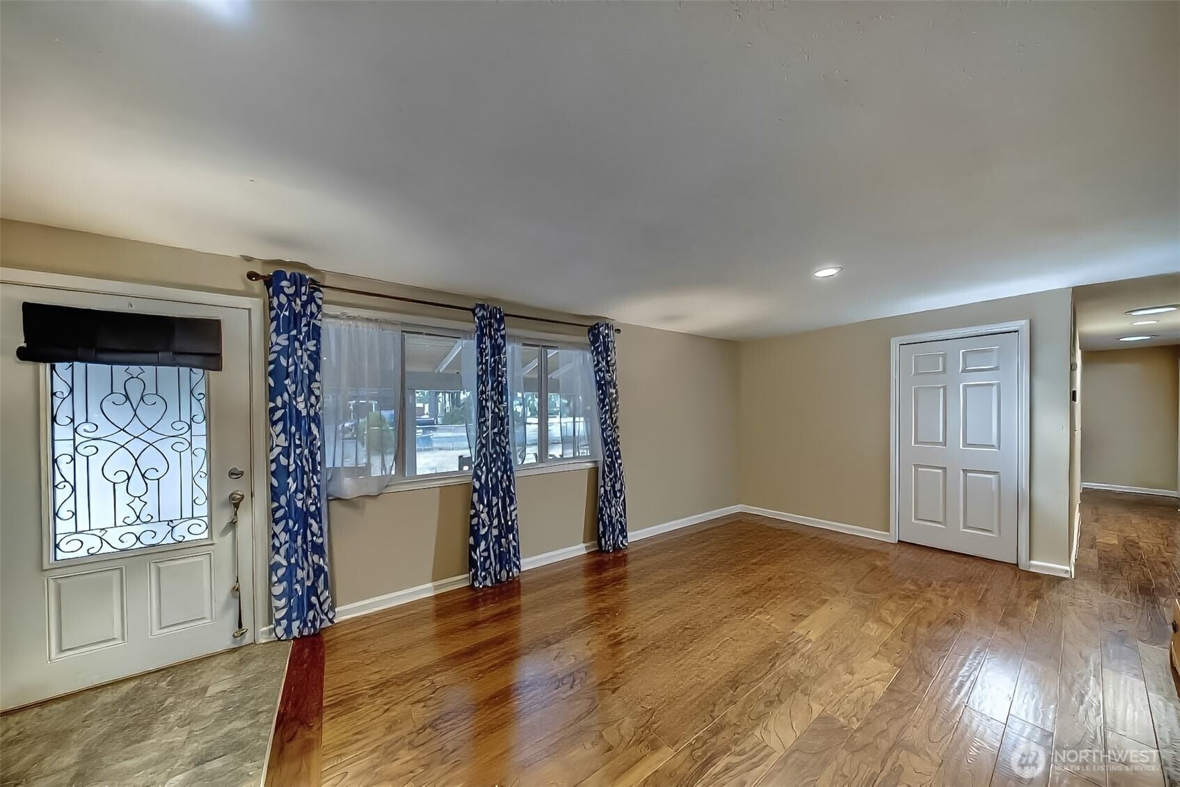 207 Seattle Street Property Photo 33