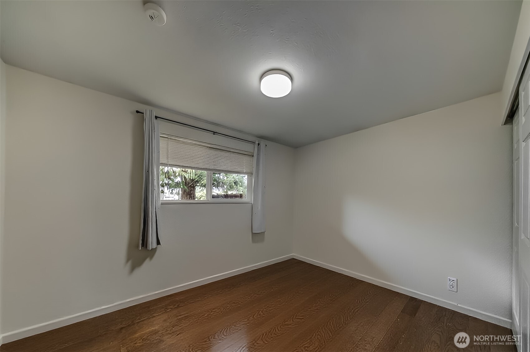 207 Seattle Street Property Photo 37