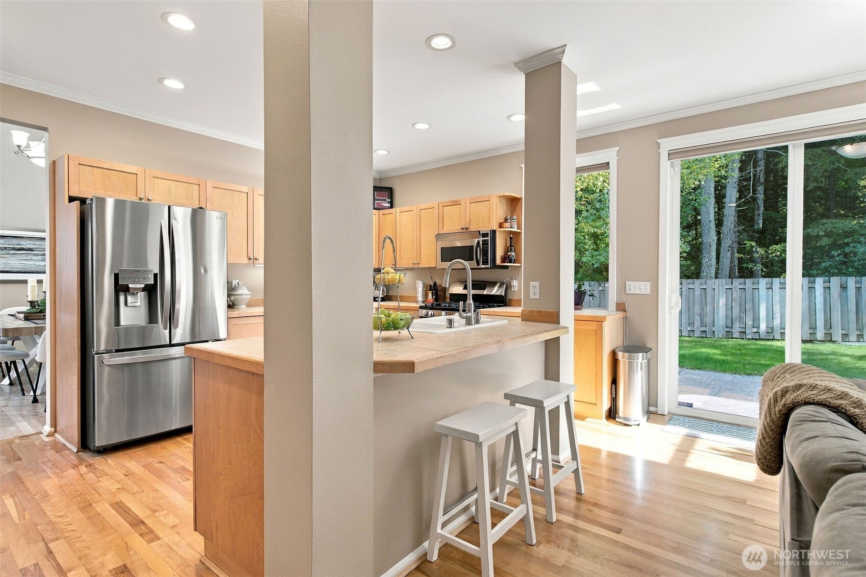 27402 Maple Ridge Way Property Photo 10