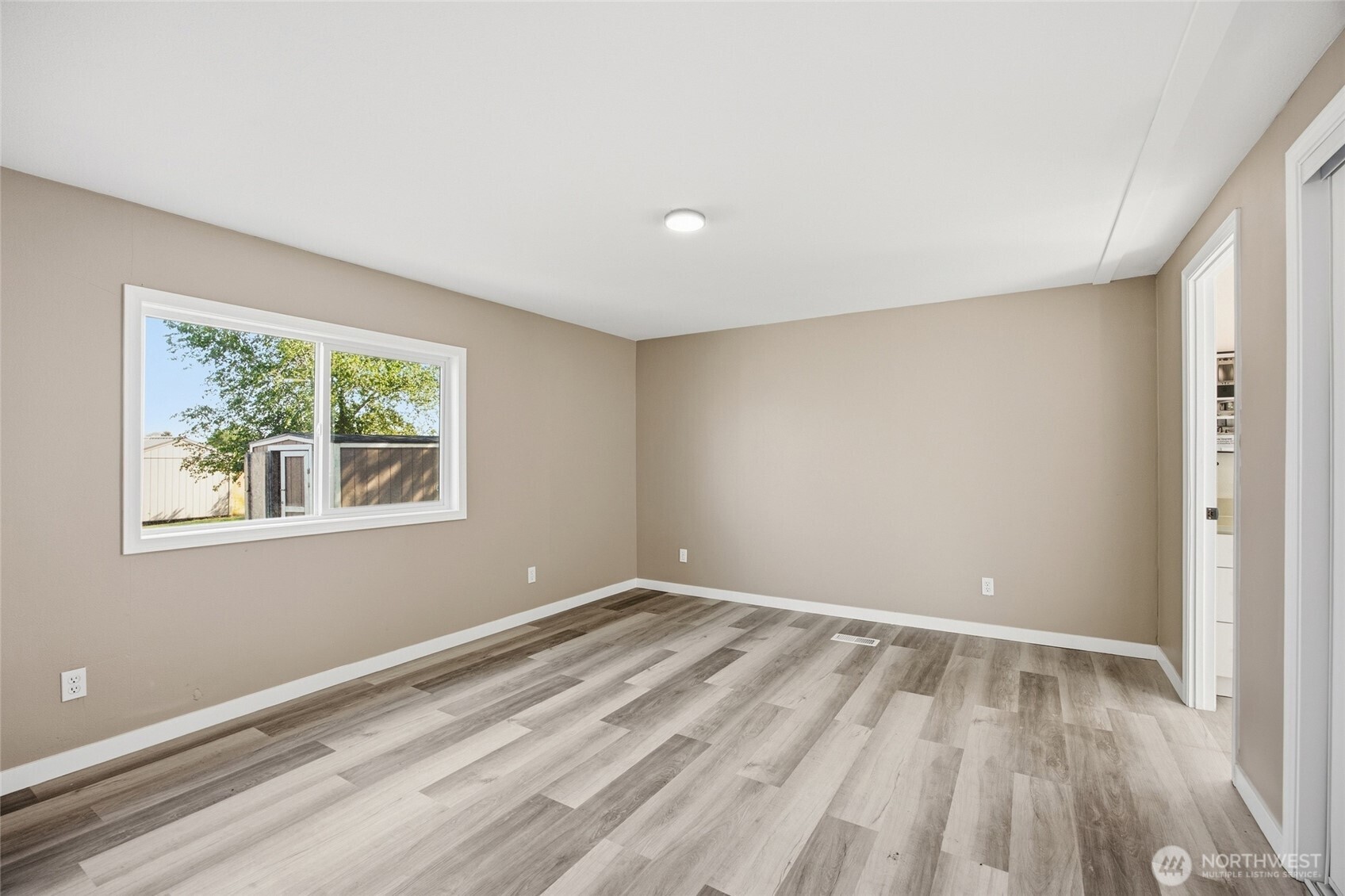 4000 Longview Street 96 Property Photo 16