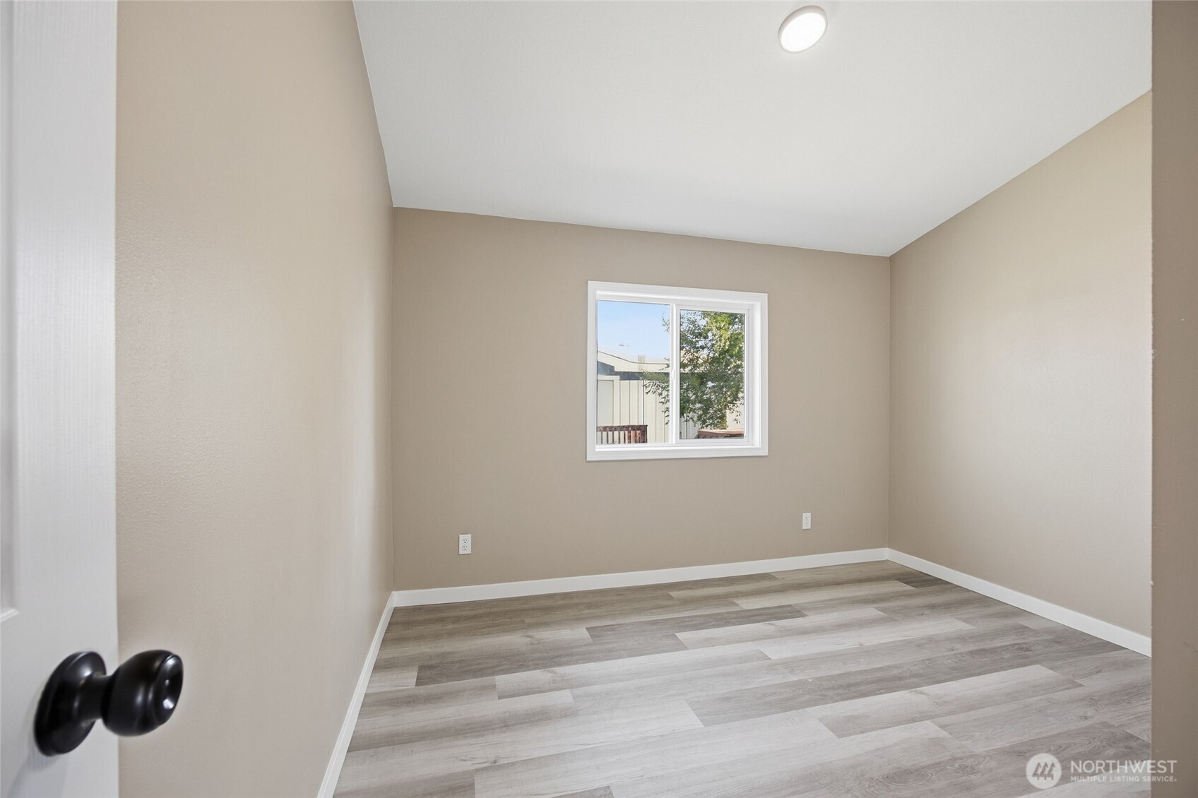 4000 Longview Street 96 Property Photo 19