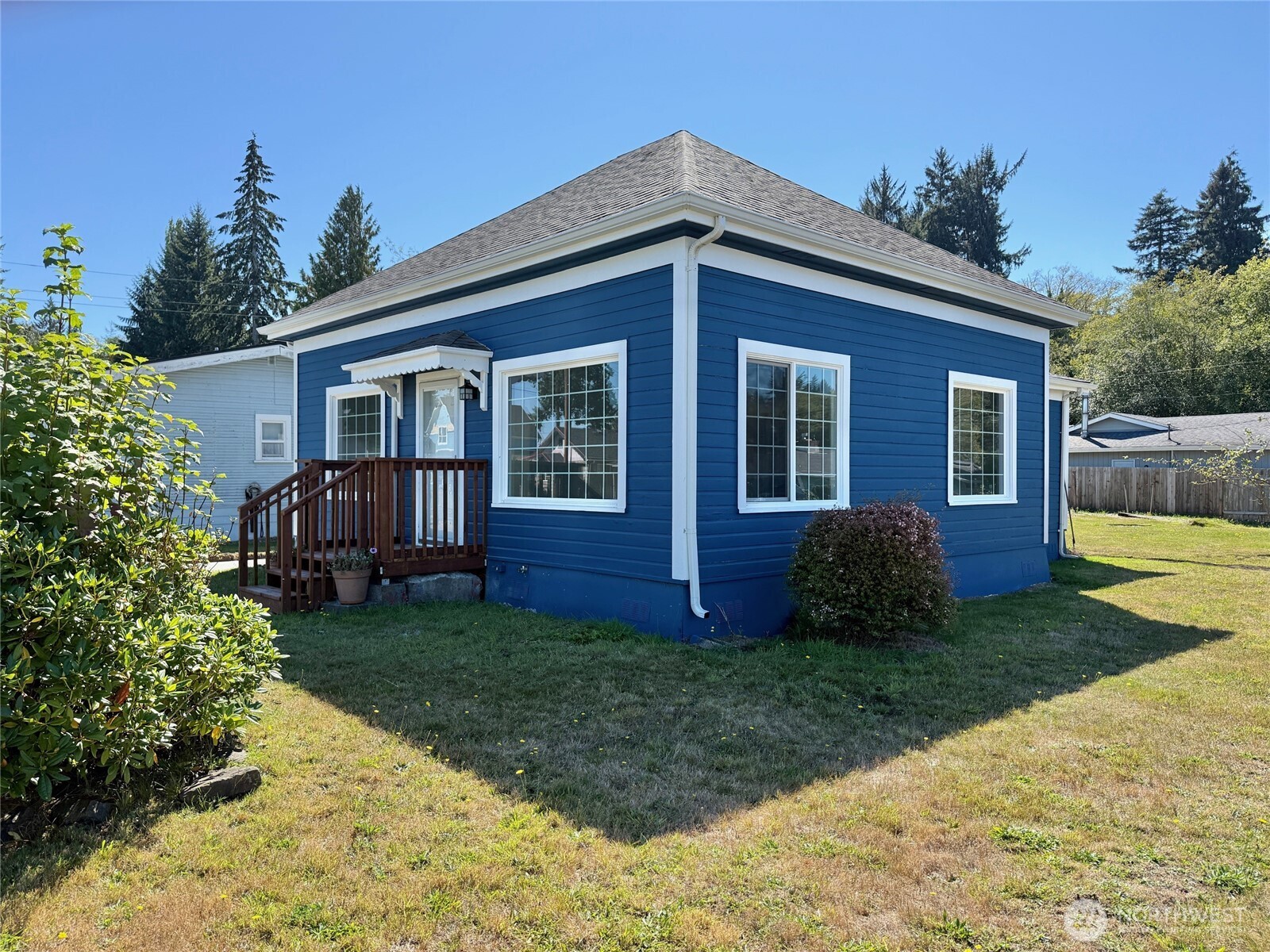 1304 5th Street Property Photo 1
