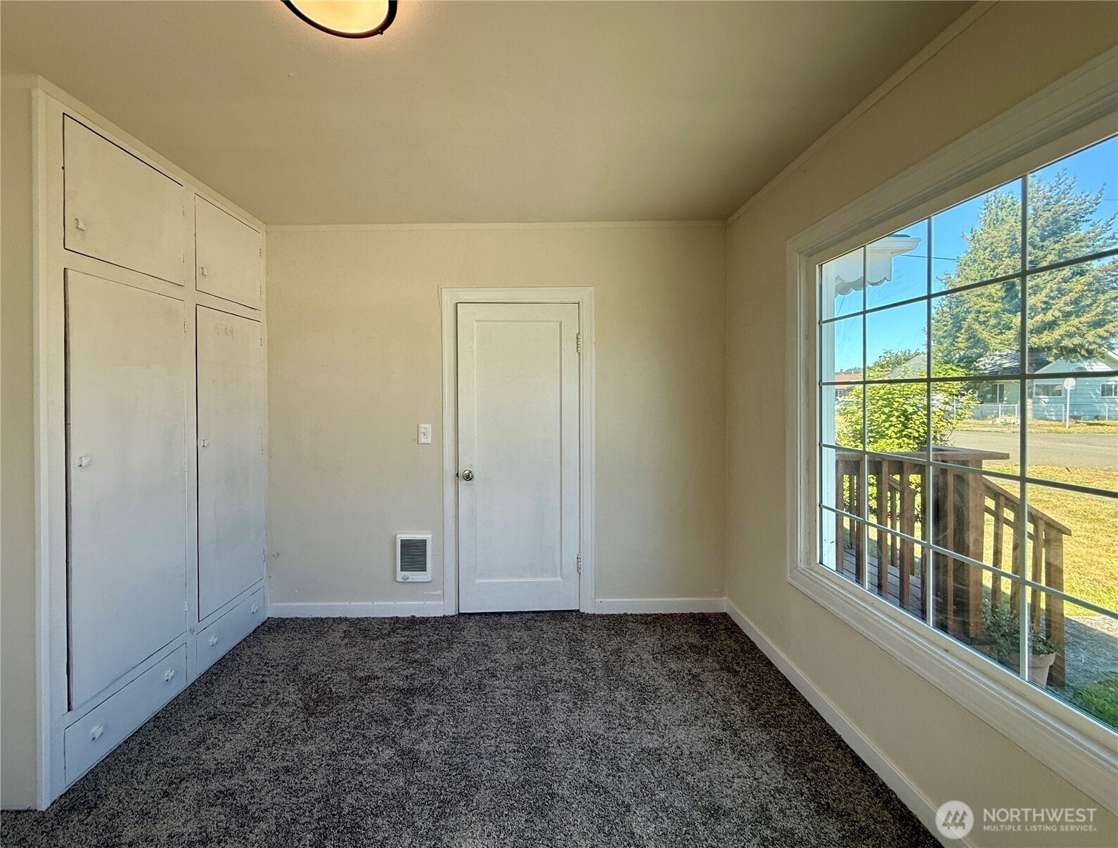 1304 5th Street Property Photo 11