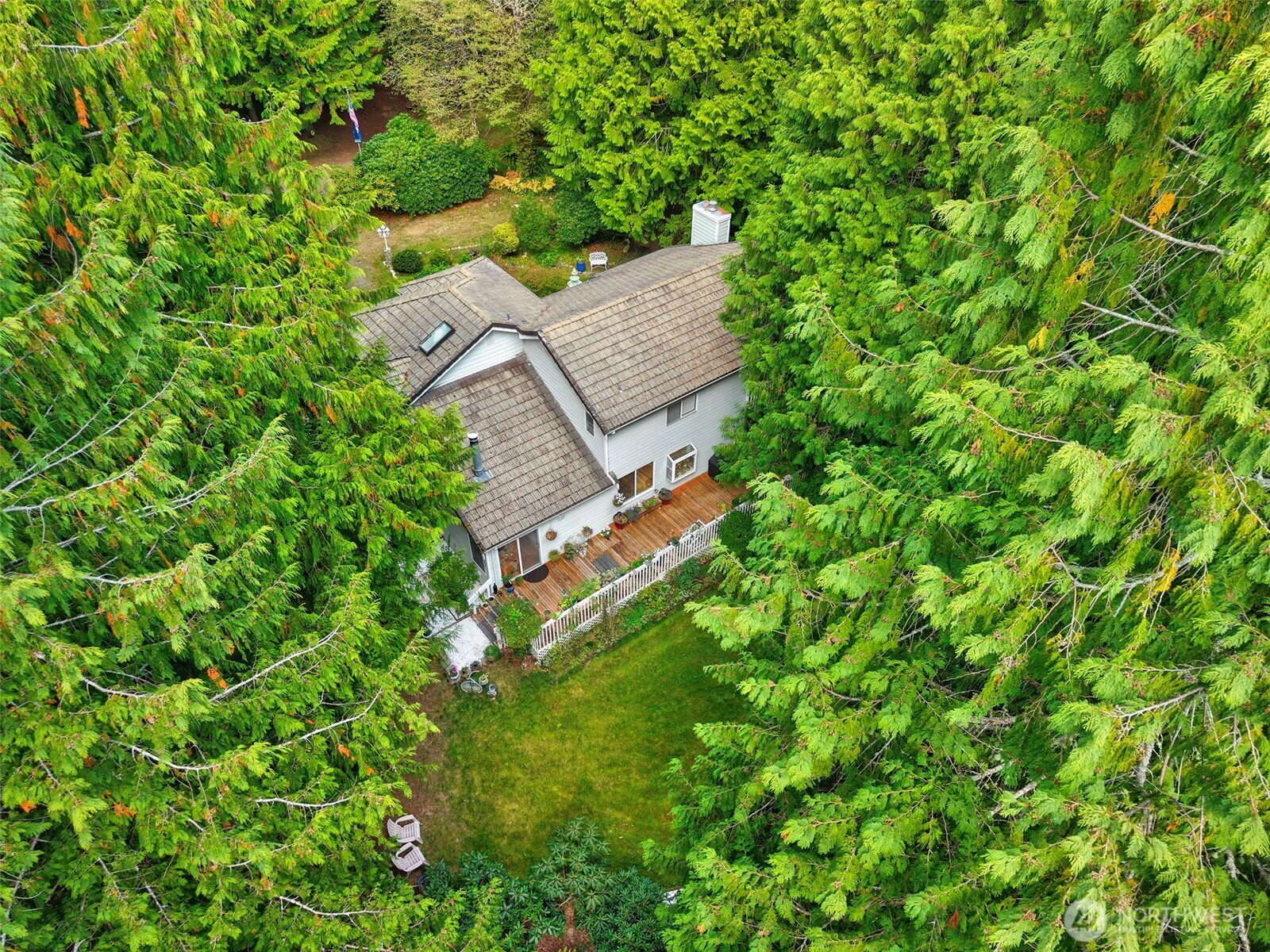 27520 Lindvog Road Property Photo 5
