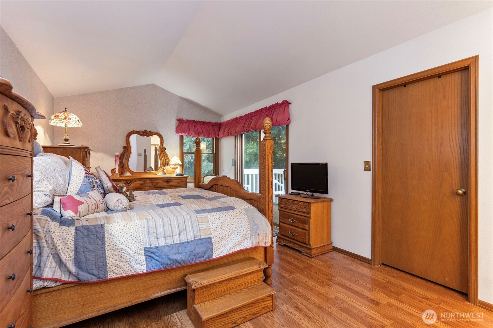 27520 Lindvog Road Property Photo 17