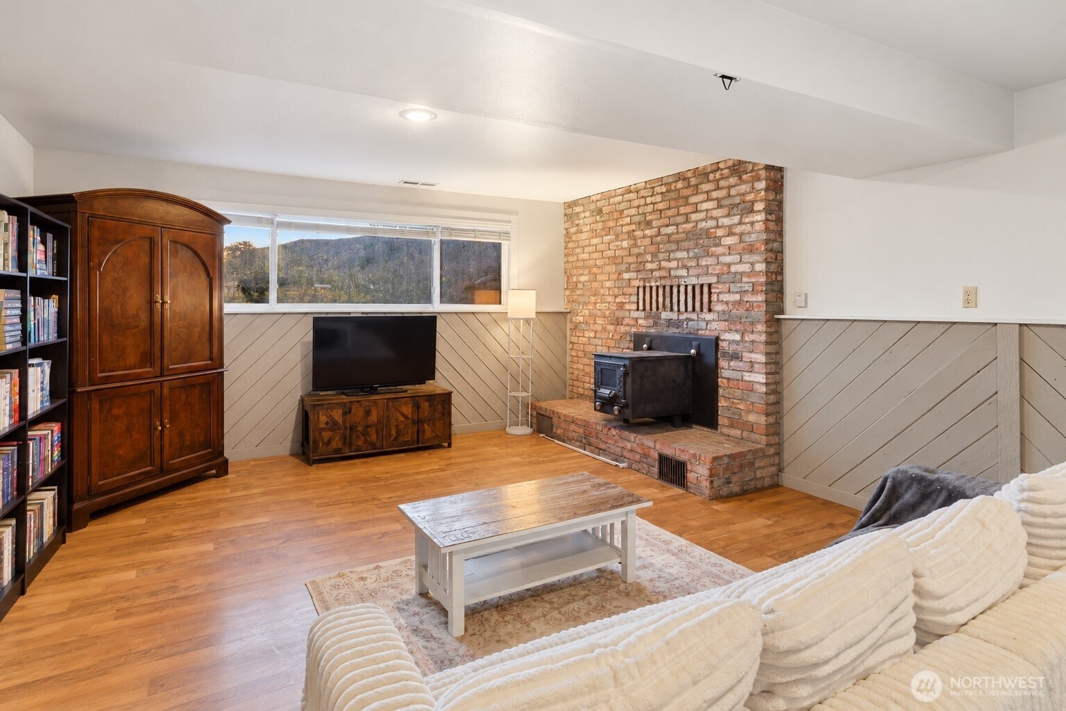 7600 Manastash Road Property Photo 18