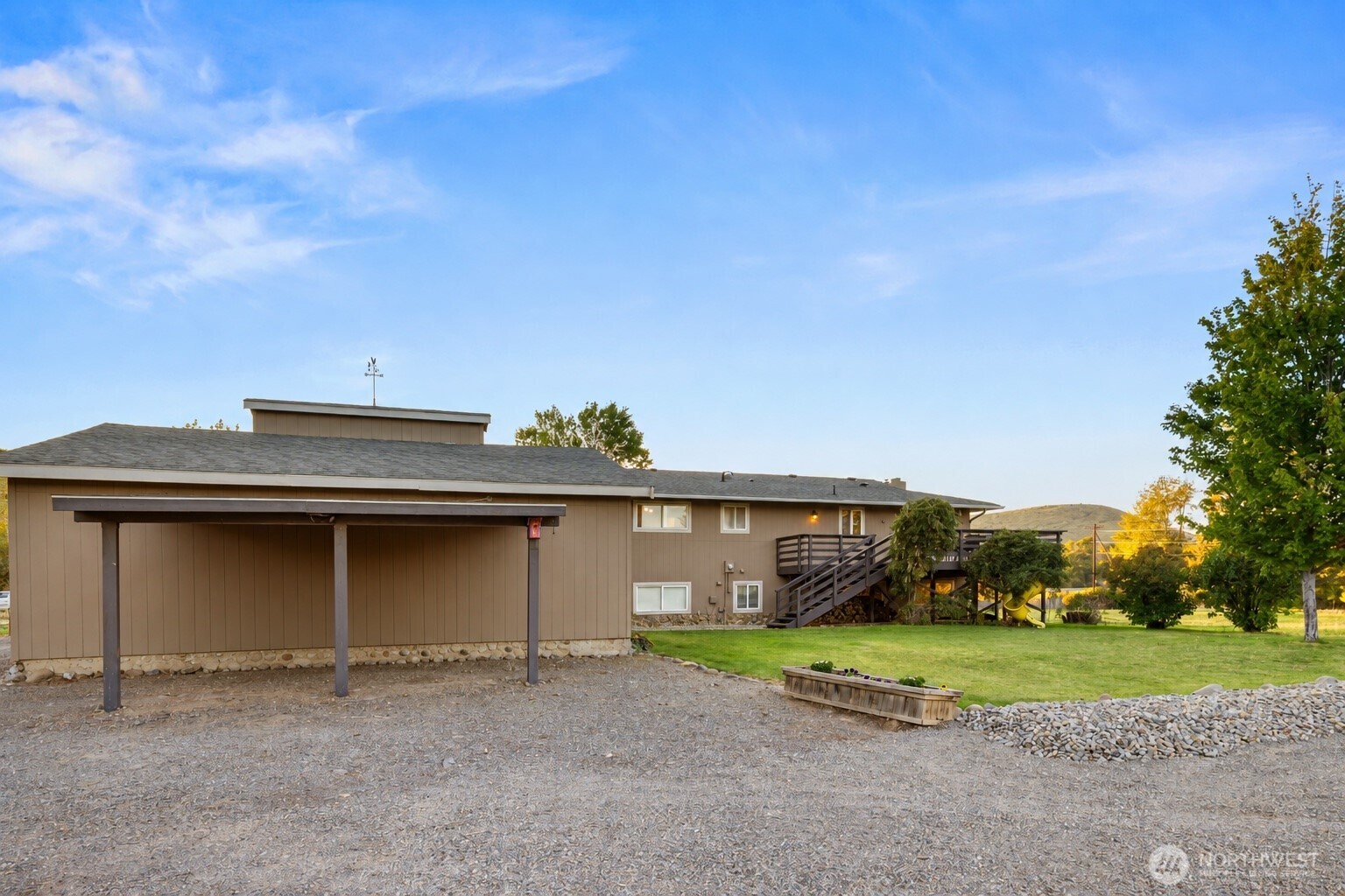 7600 Manastash Road Property Photo 25