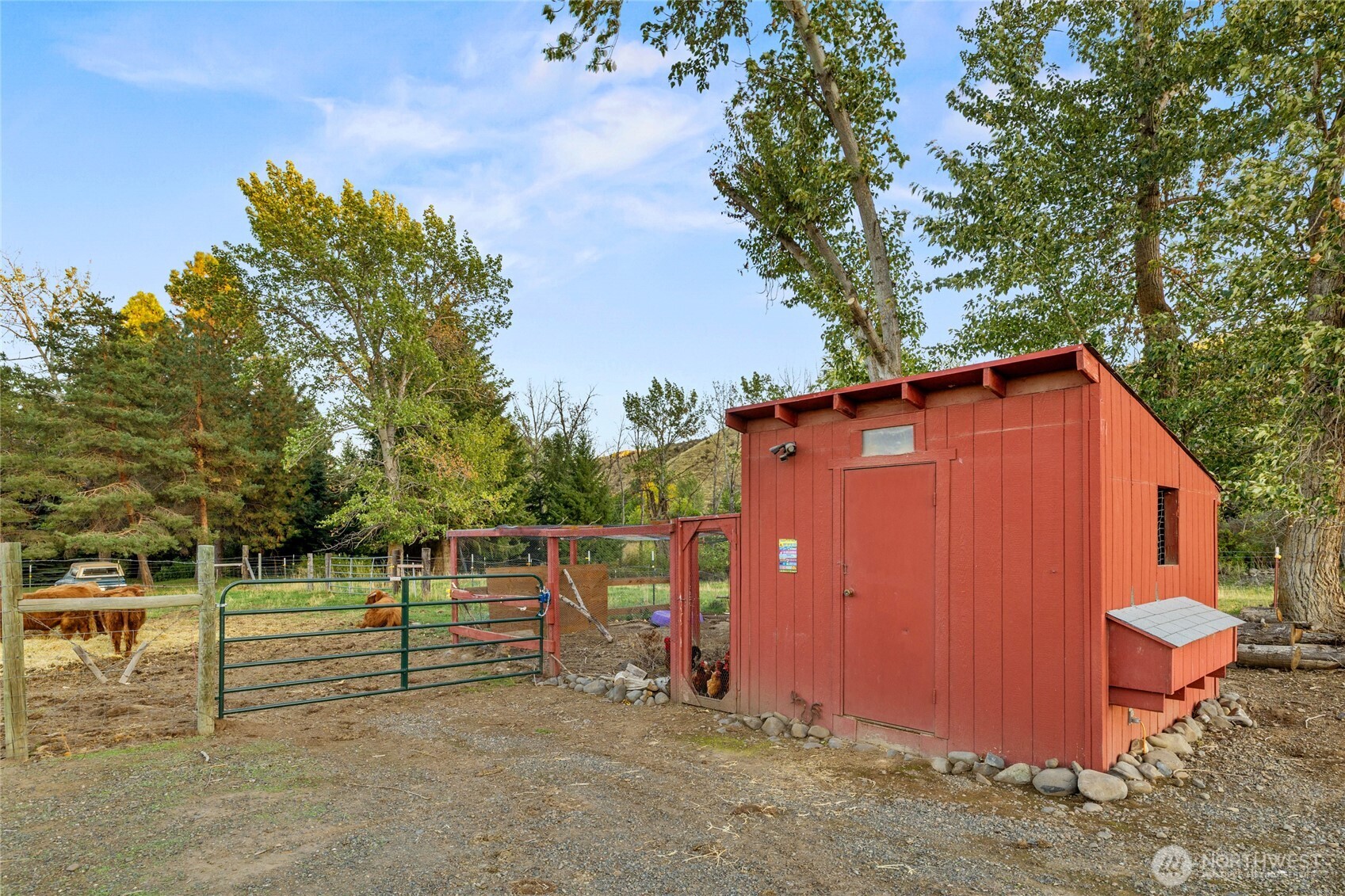 7600 Manastash Road Property Photo 38