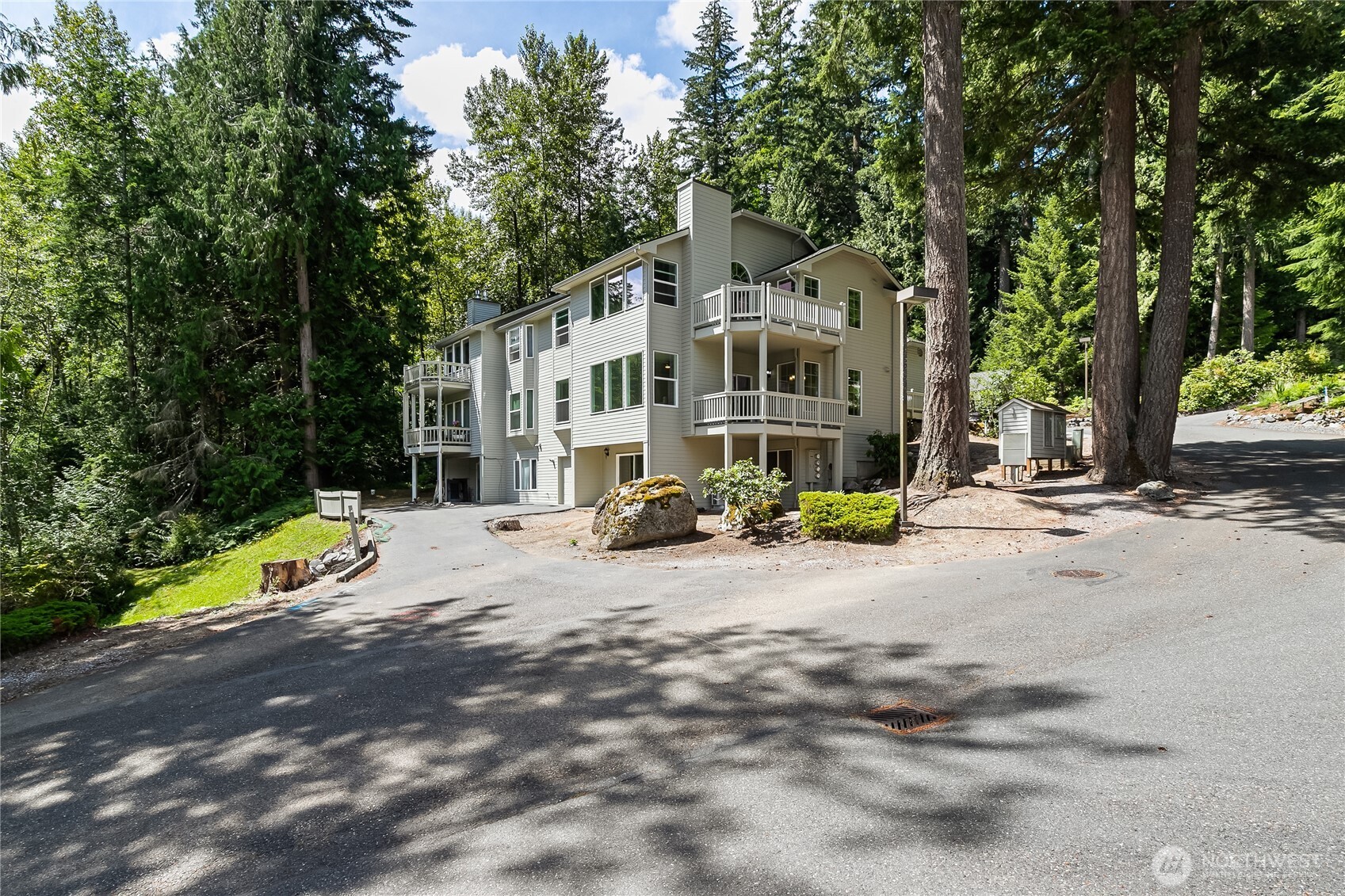 1957 Lake Whatcom Boulevard 9B Property Photo 1