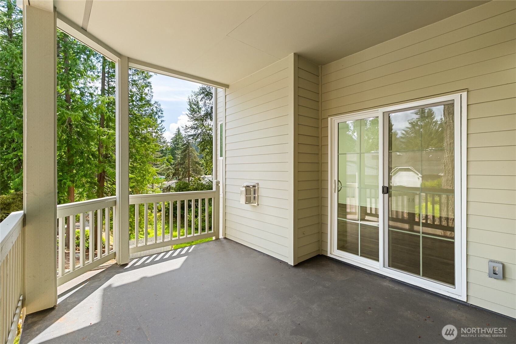 1957 Lake Whatcom Boulevard 9b Property Photo 16